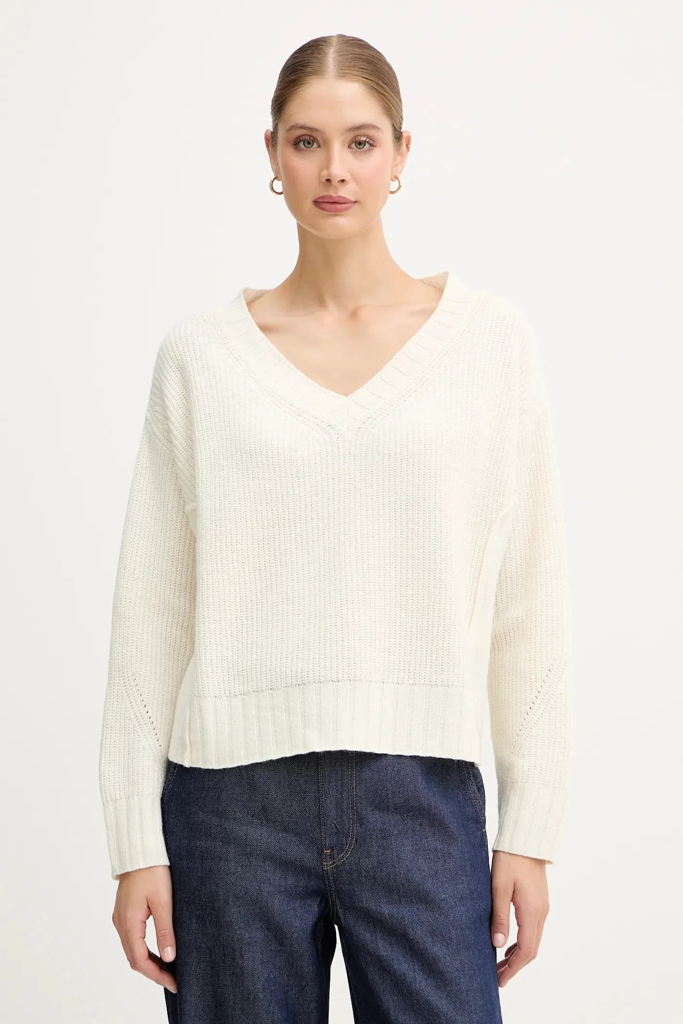 Свитер из смесовой шерсти