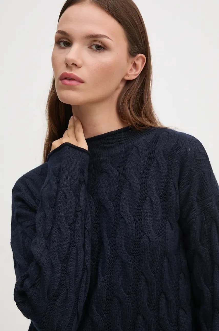 Свитер из смесовой шерсти