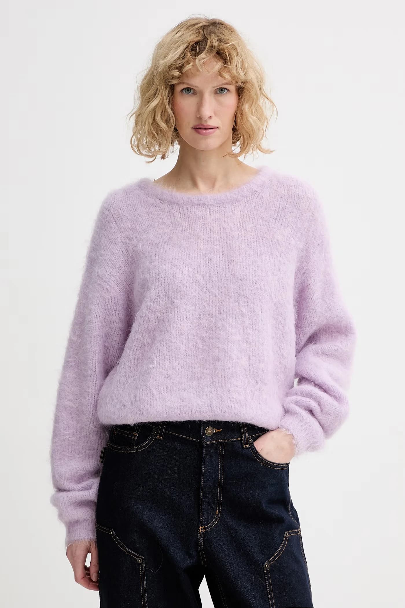 Шерстяной свитер