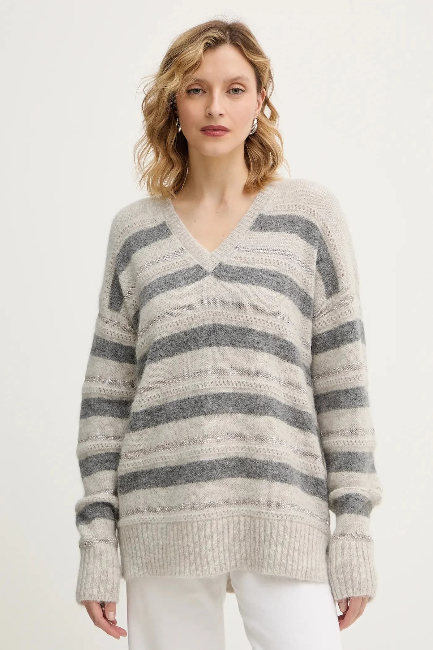 Свитер из смесовой шерсти