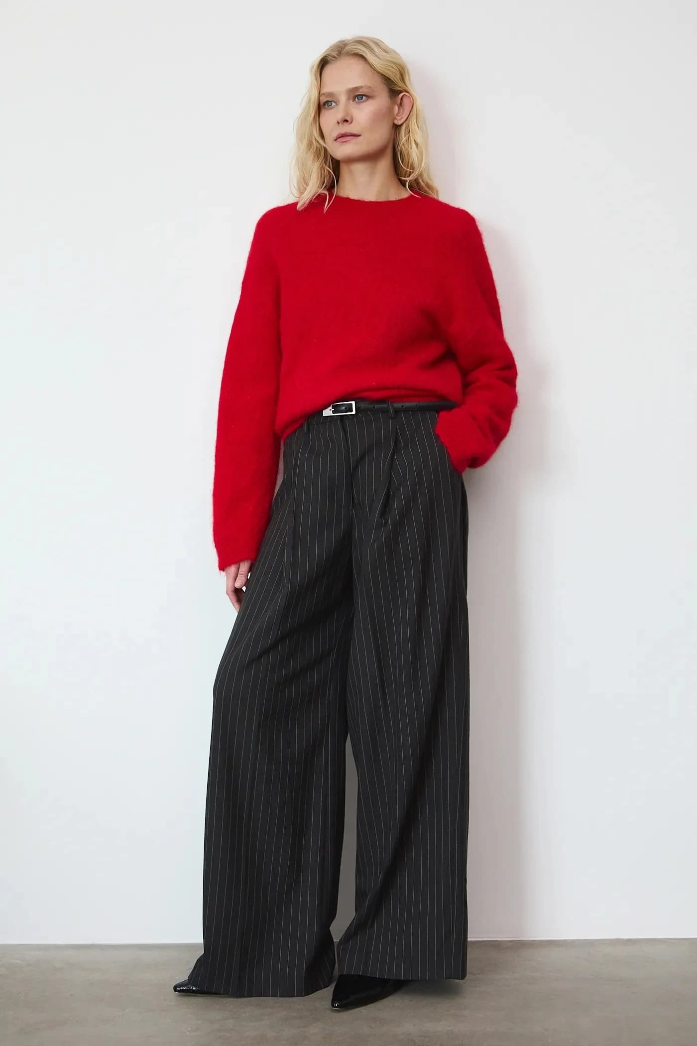 Женский свитер из шерсти альпаки