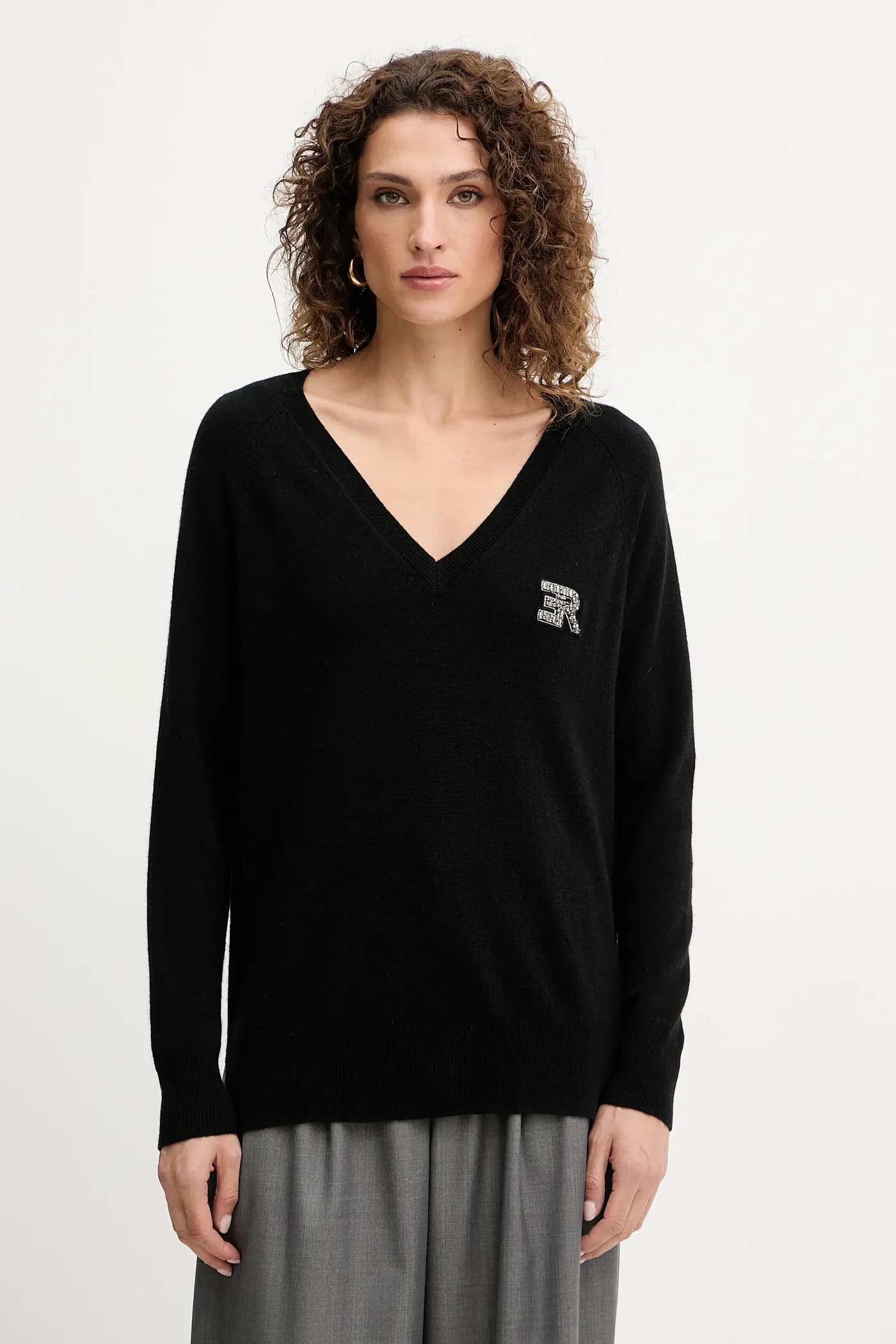 Шерстяной свитер