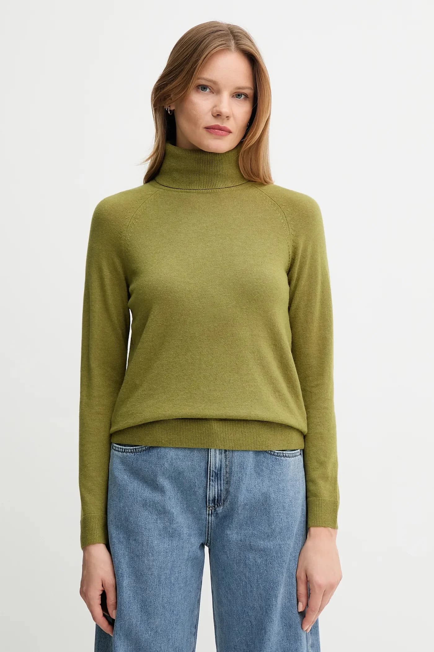 Свитер из смесовой шерсти