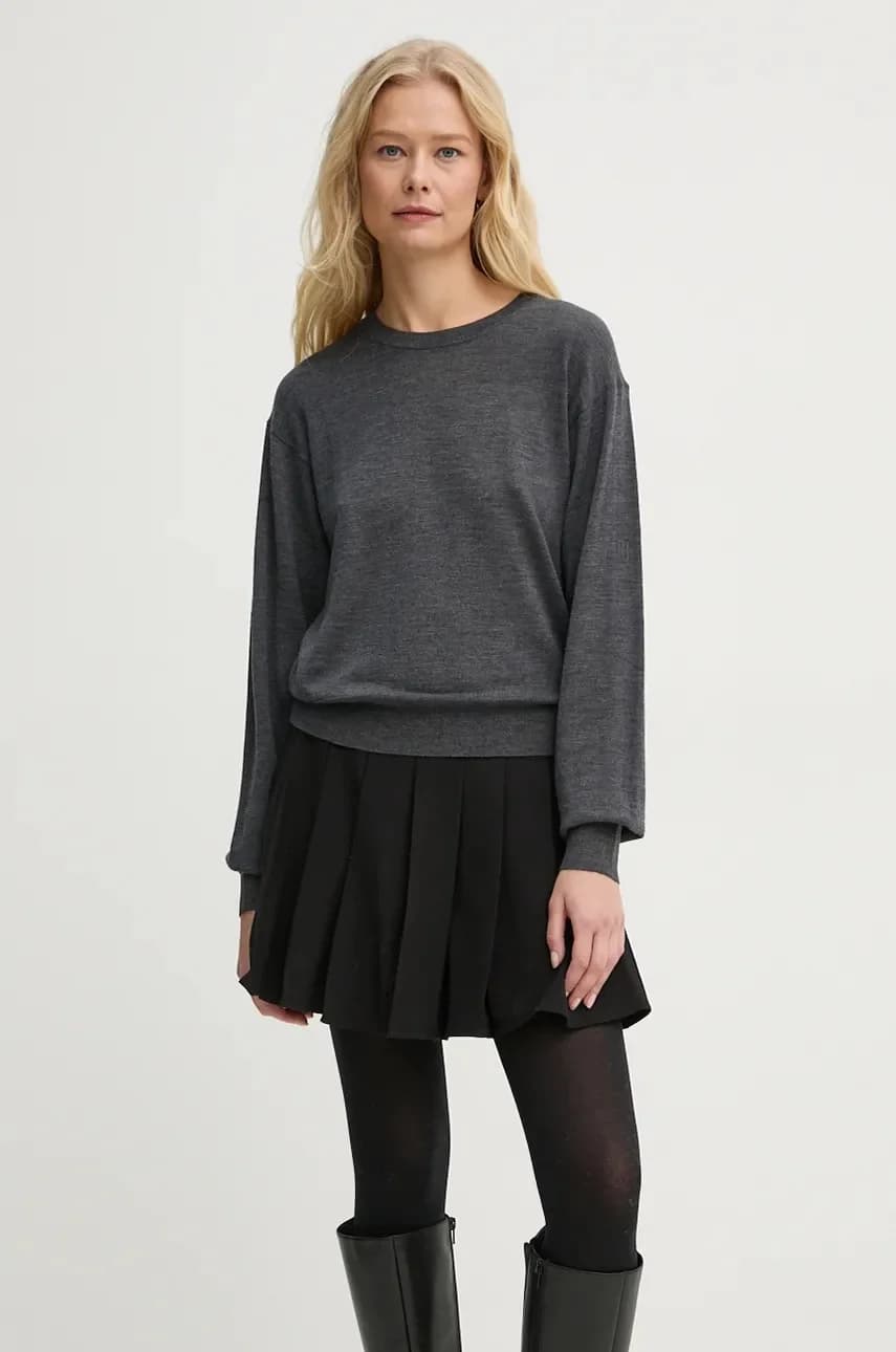 MANTEA шерстяной свитер