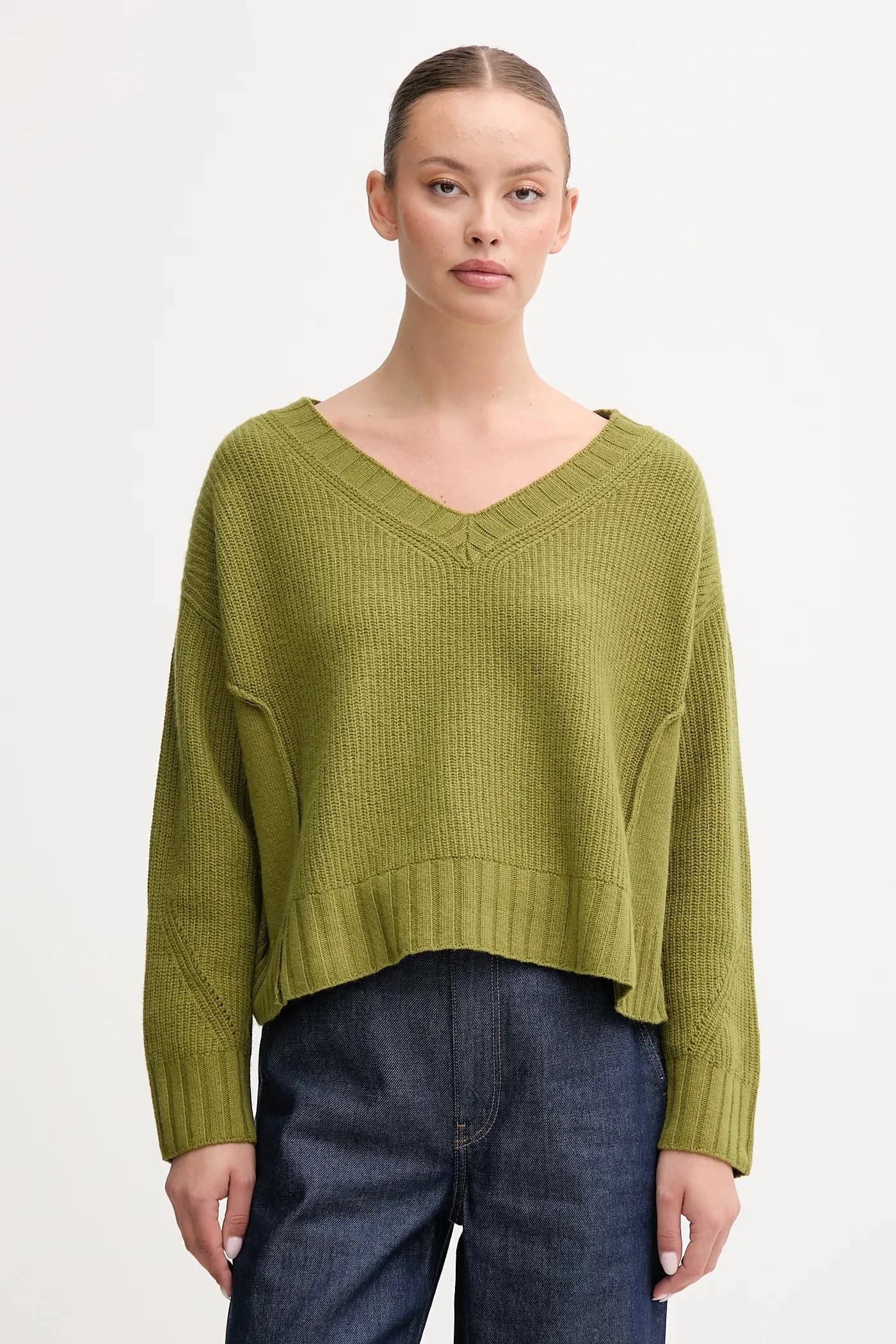 Свитер из смесовой шерсти