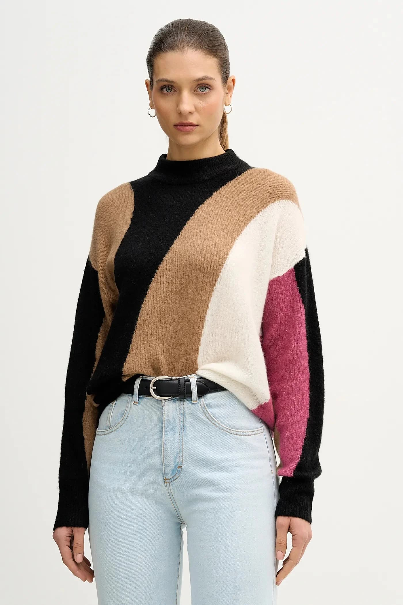 Свитер из смесовой шерсти