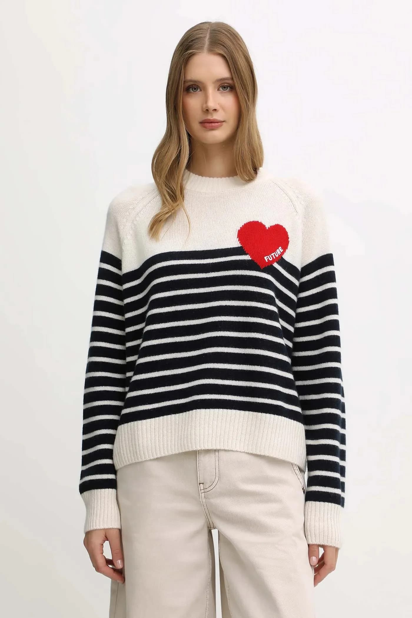 Шерстяной свитер