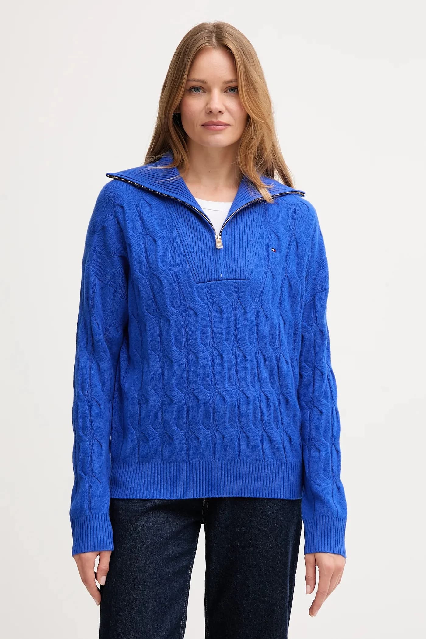 Шерстяной свитер