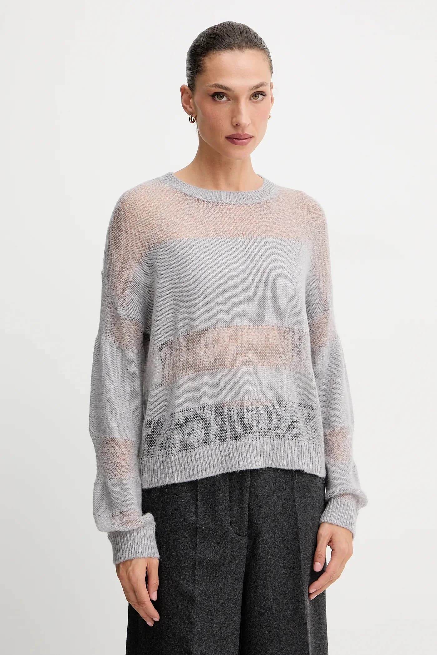 Свитер из смесовой шерсти