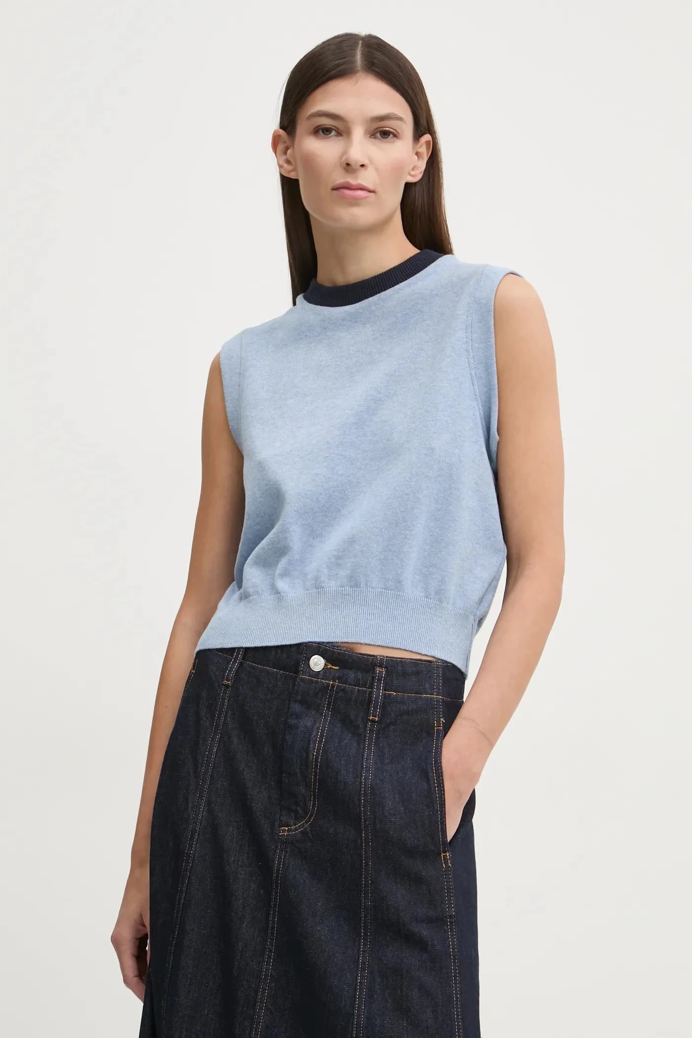 Жилет без рукавов из хлопка Creative Upcycling