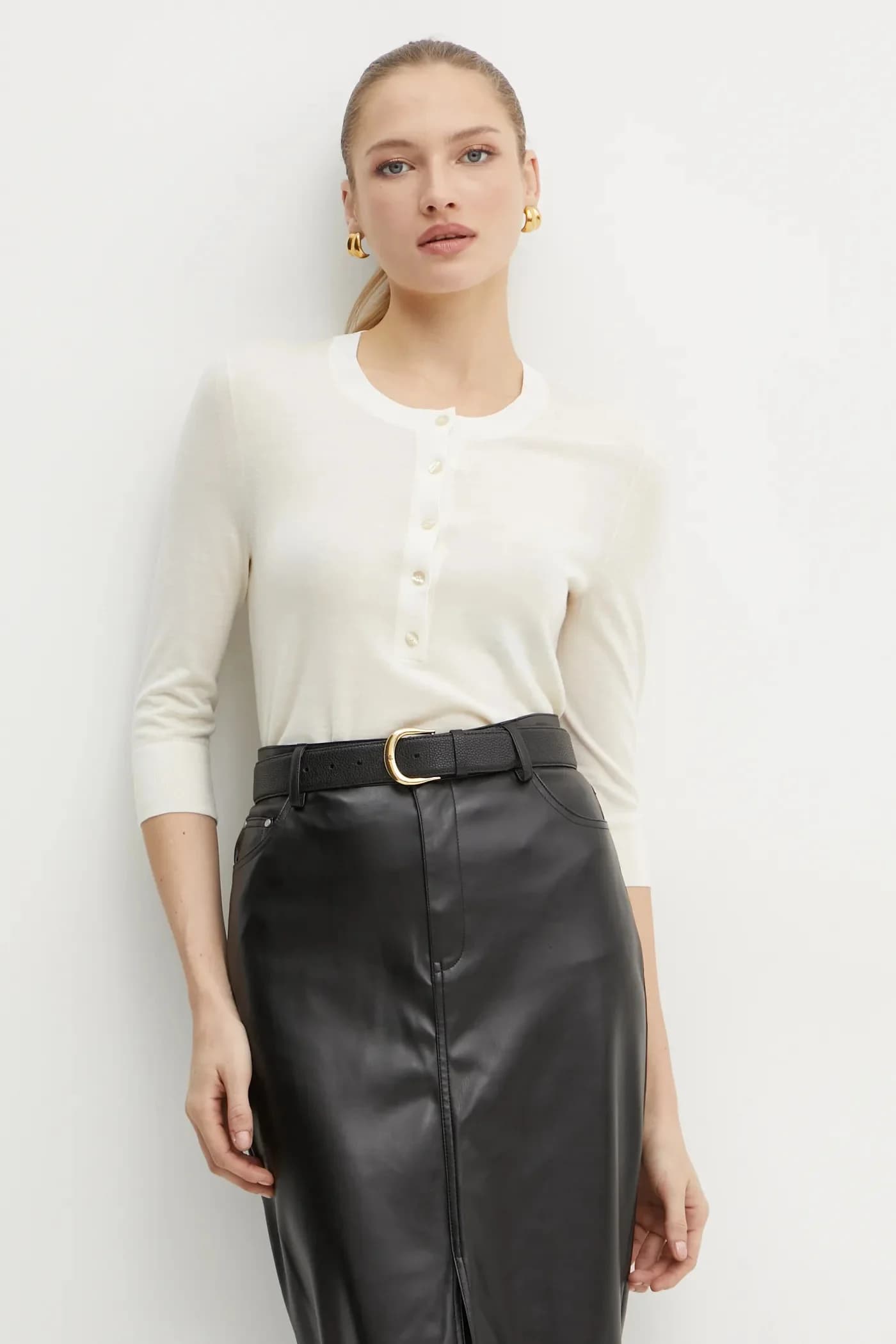 Шерстяной свитер