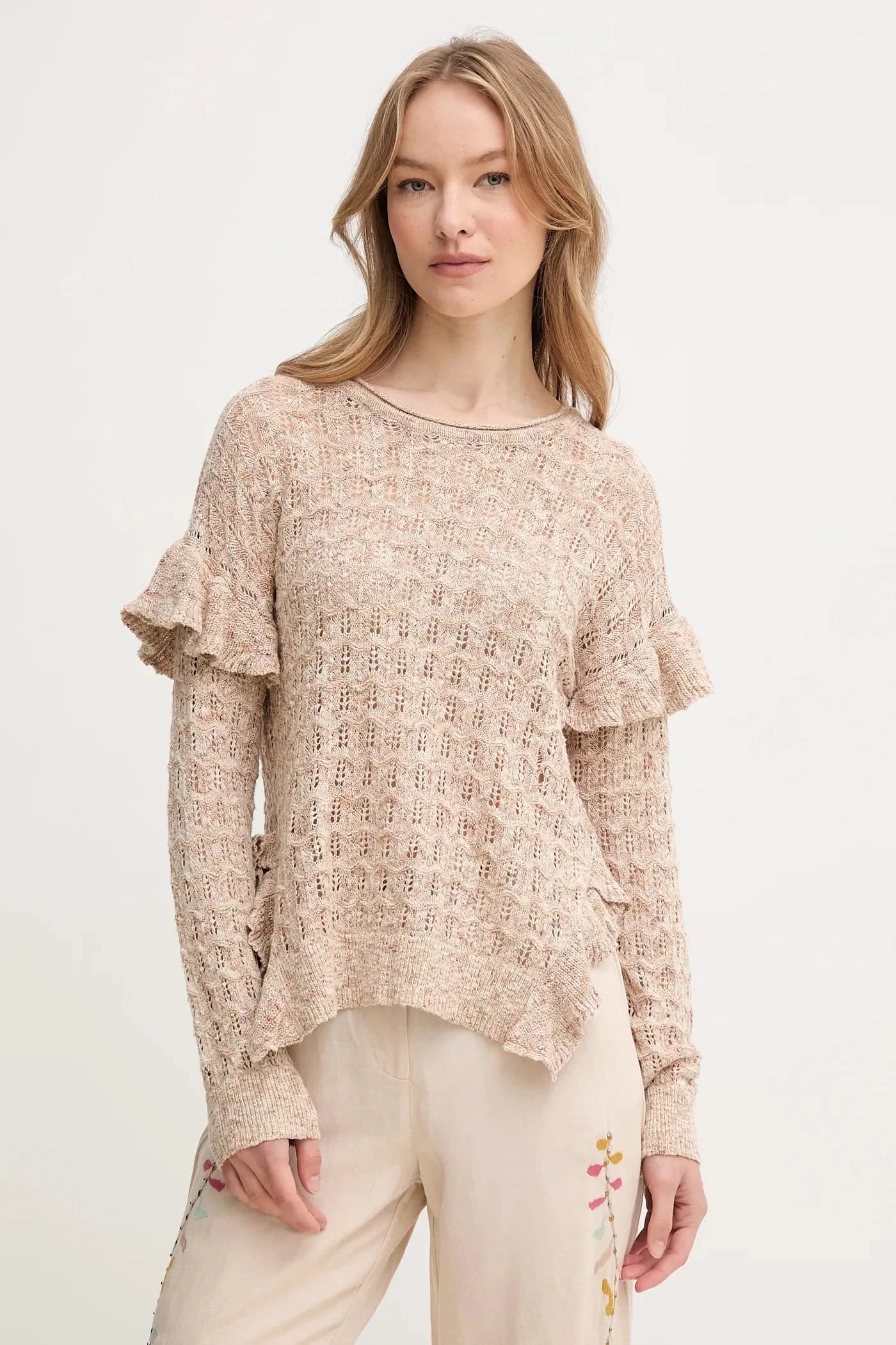 Свитер из смесового льна