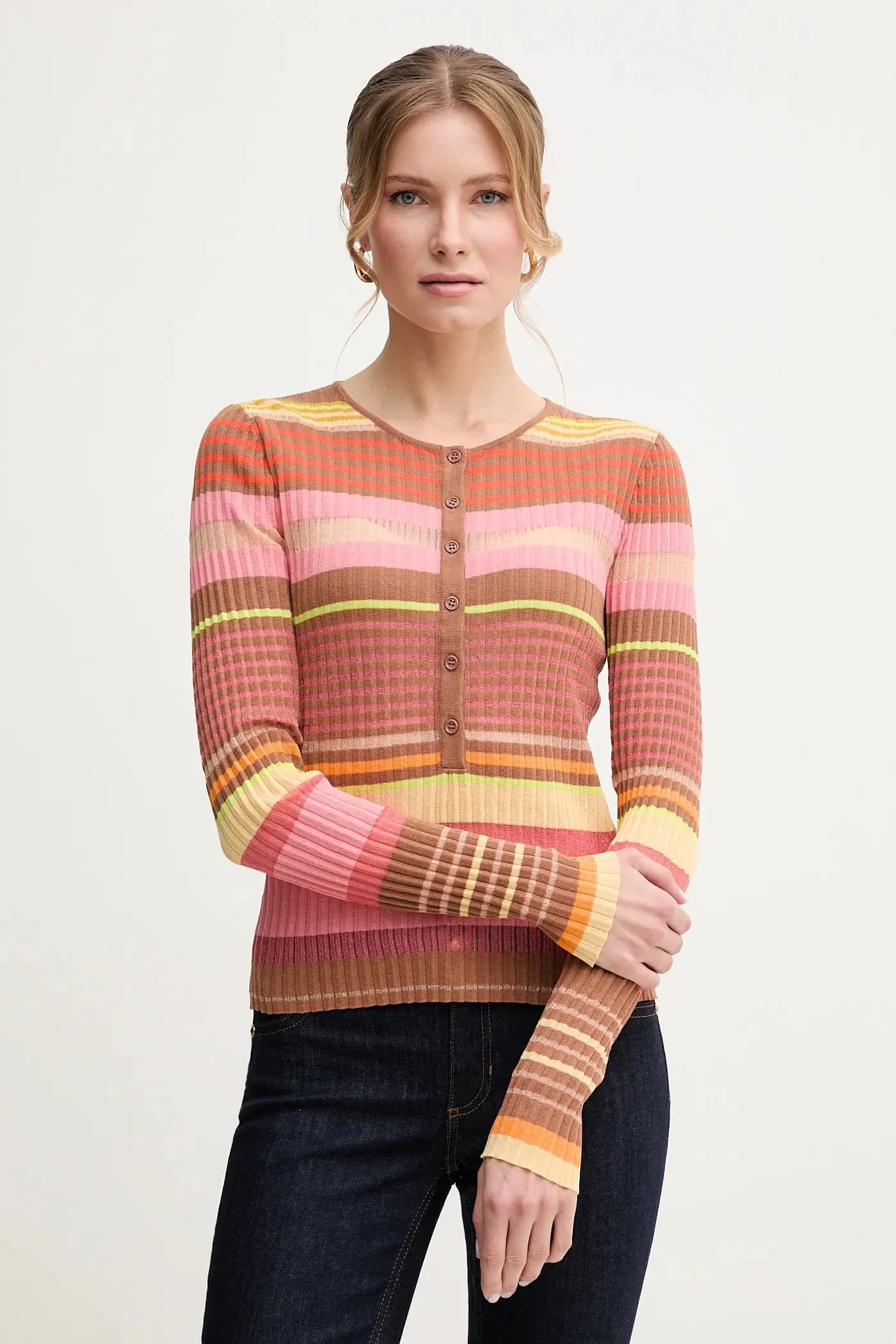 Свитер из смесового льна