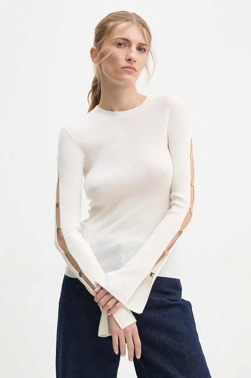 Шерстяной свитер