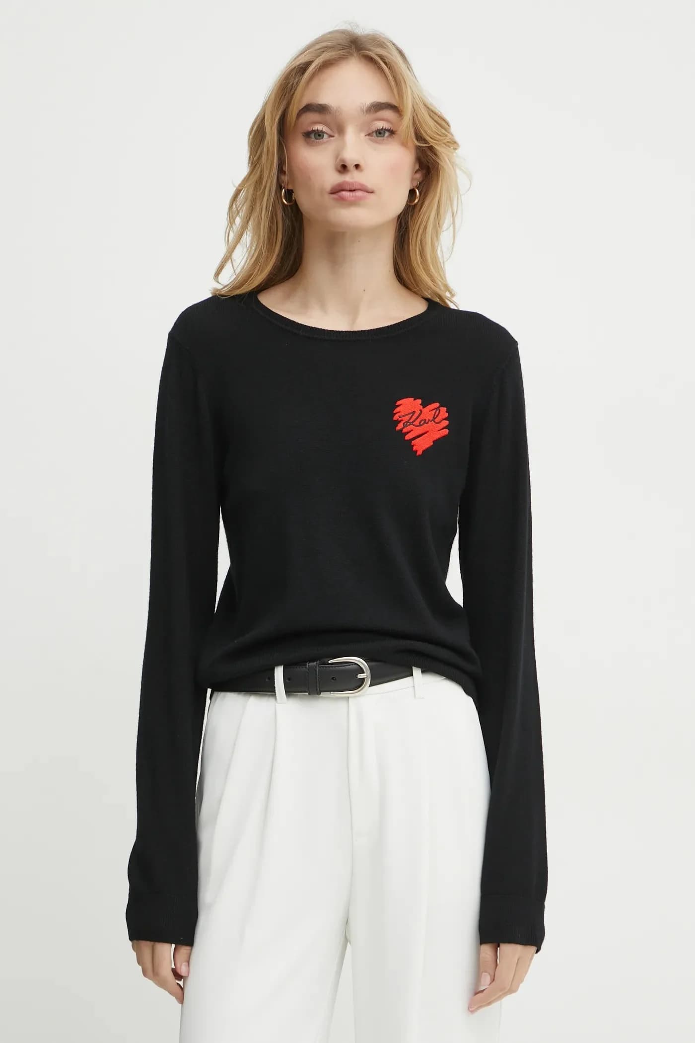 Шерстяной свитер