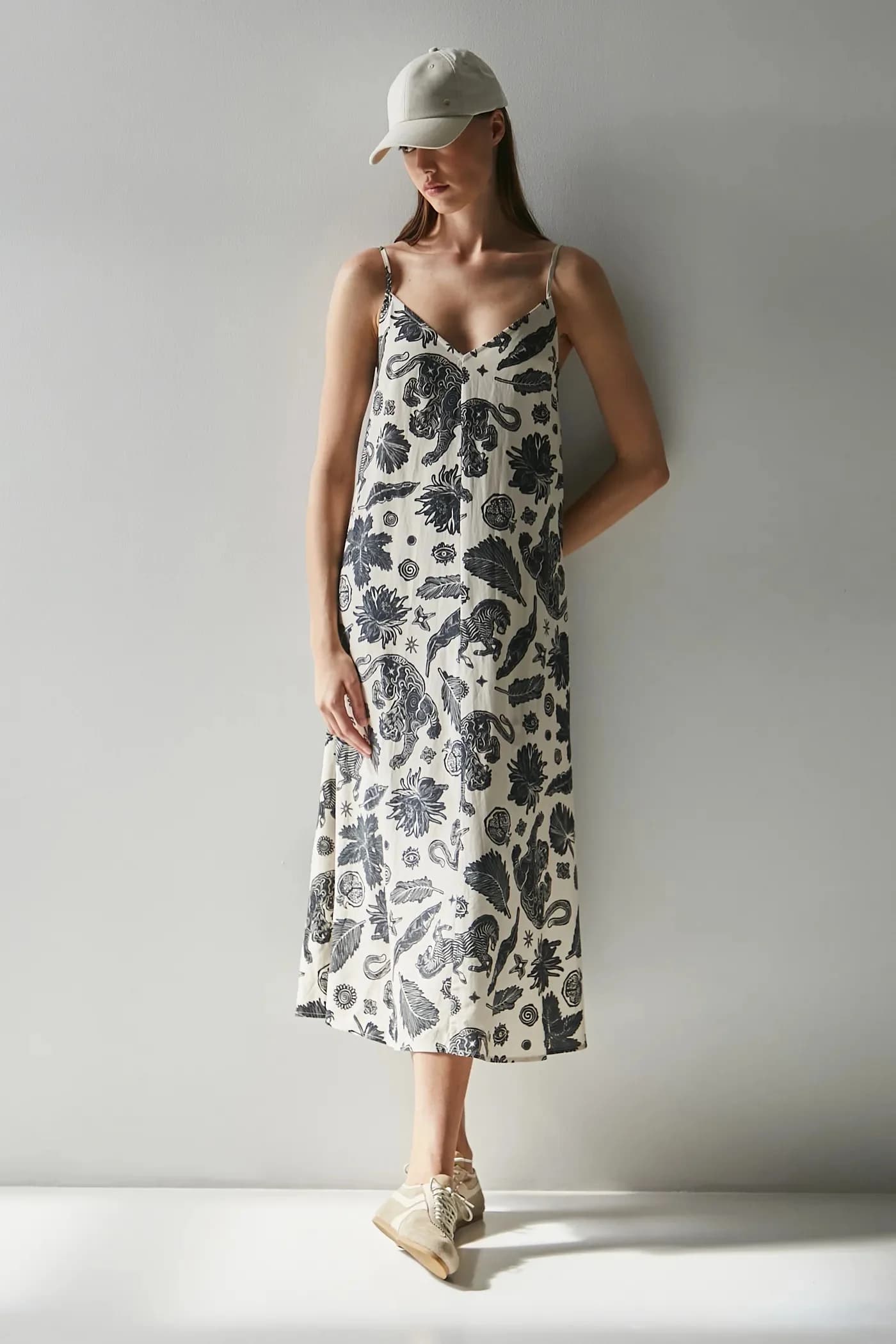 Платье из смесового льна