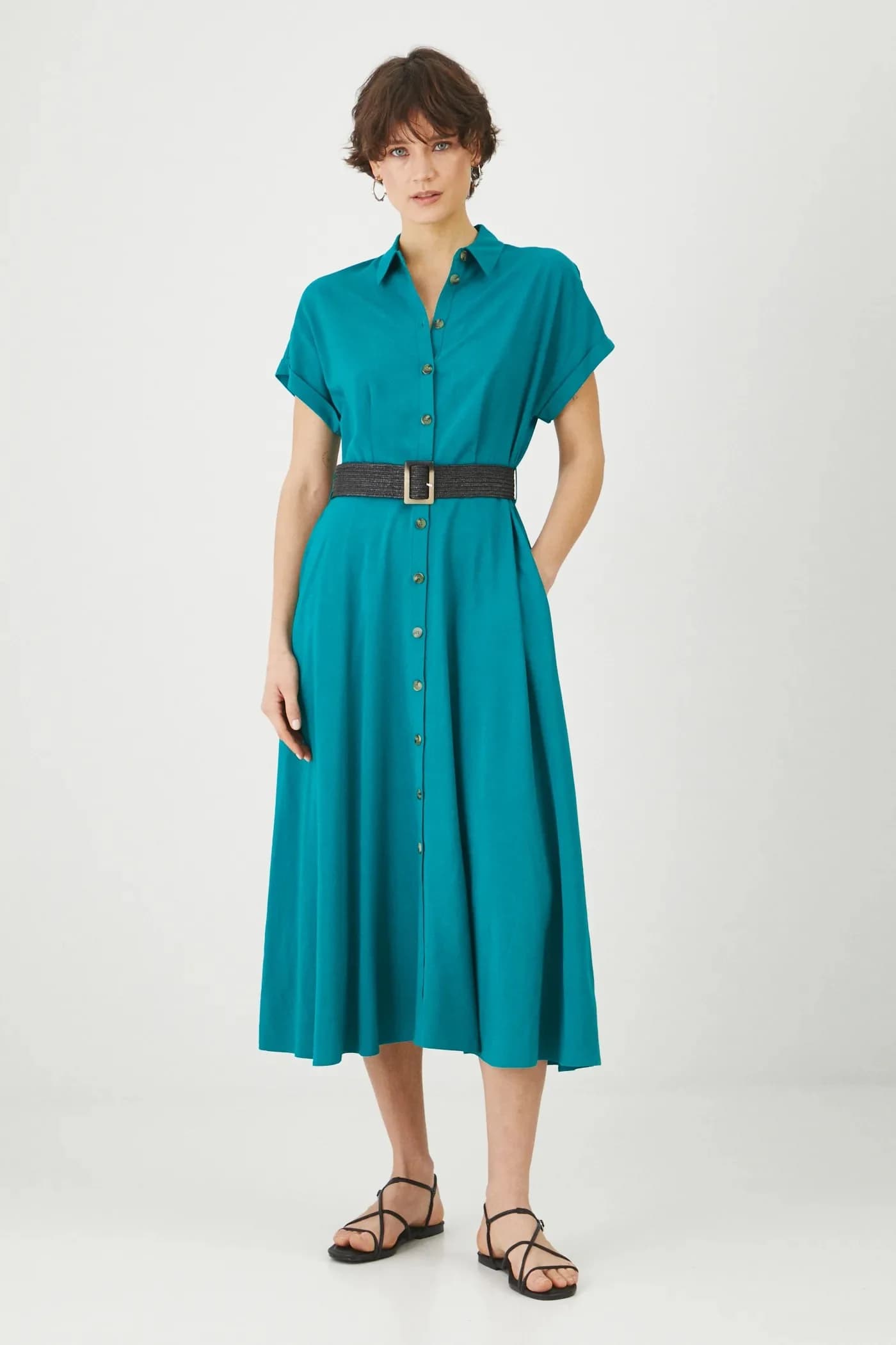 Платье из смесового льна