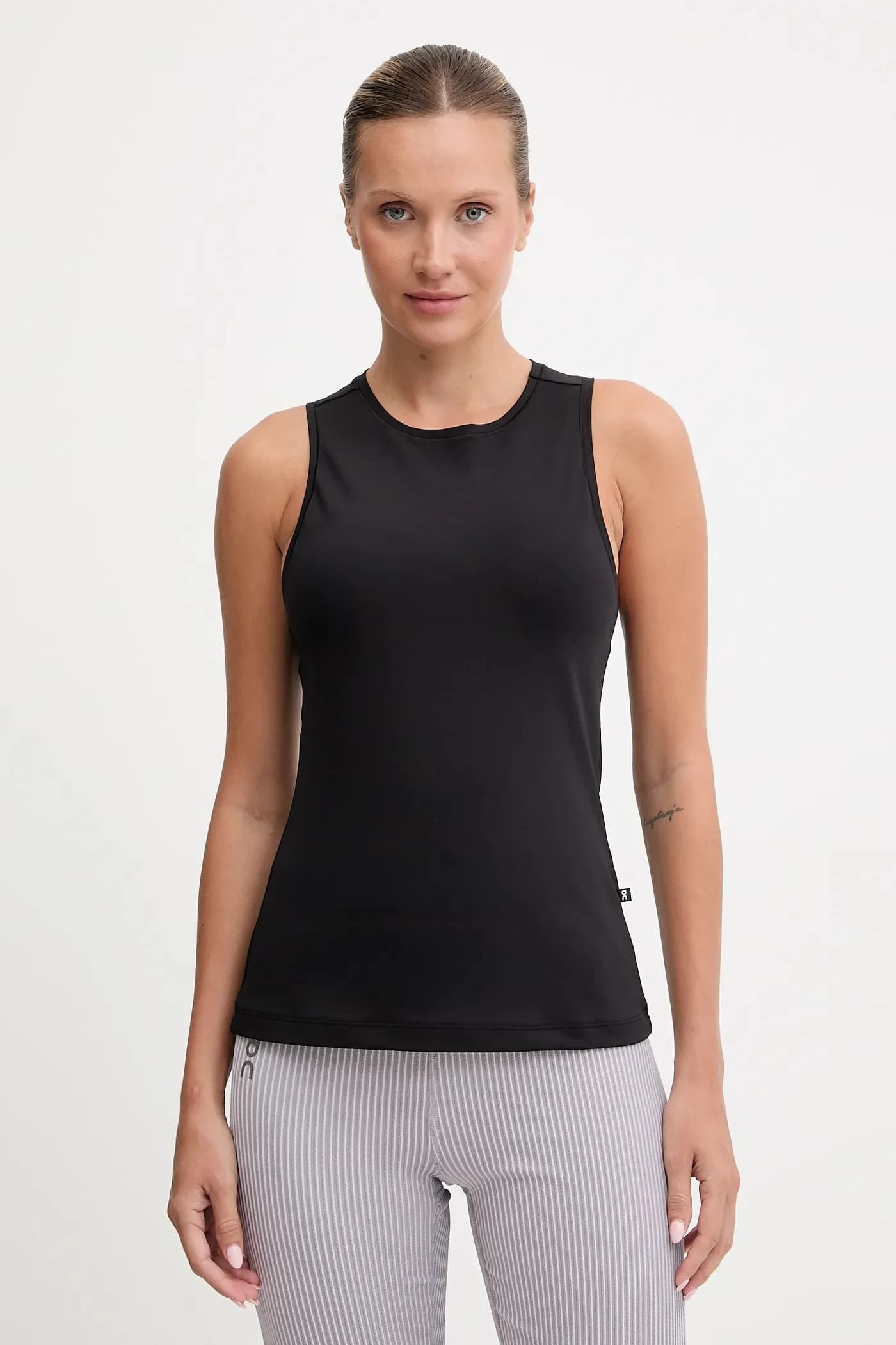 Топ для студийной йоги