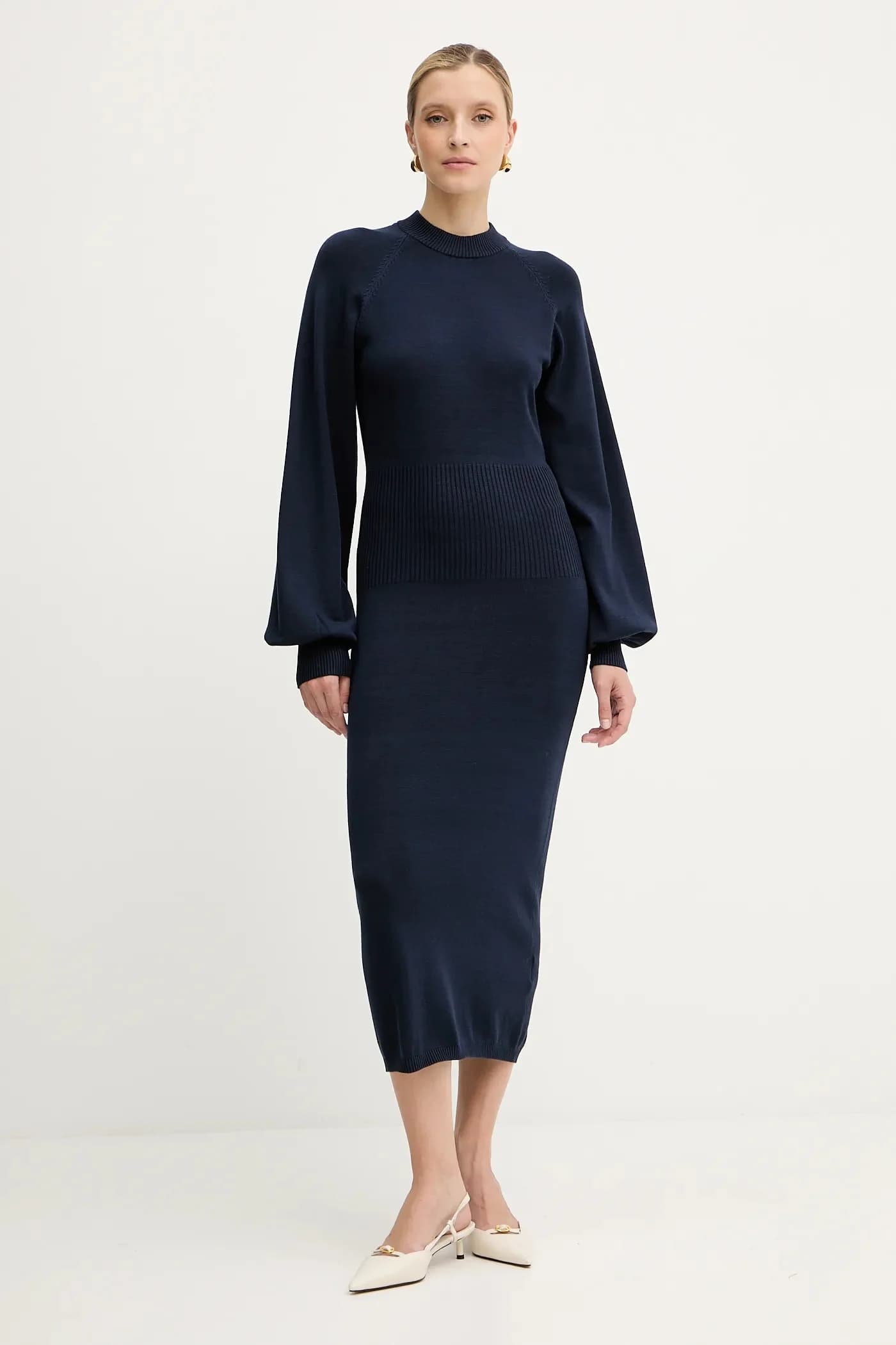 АМАРАТ платье