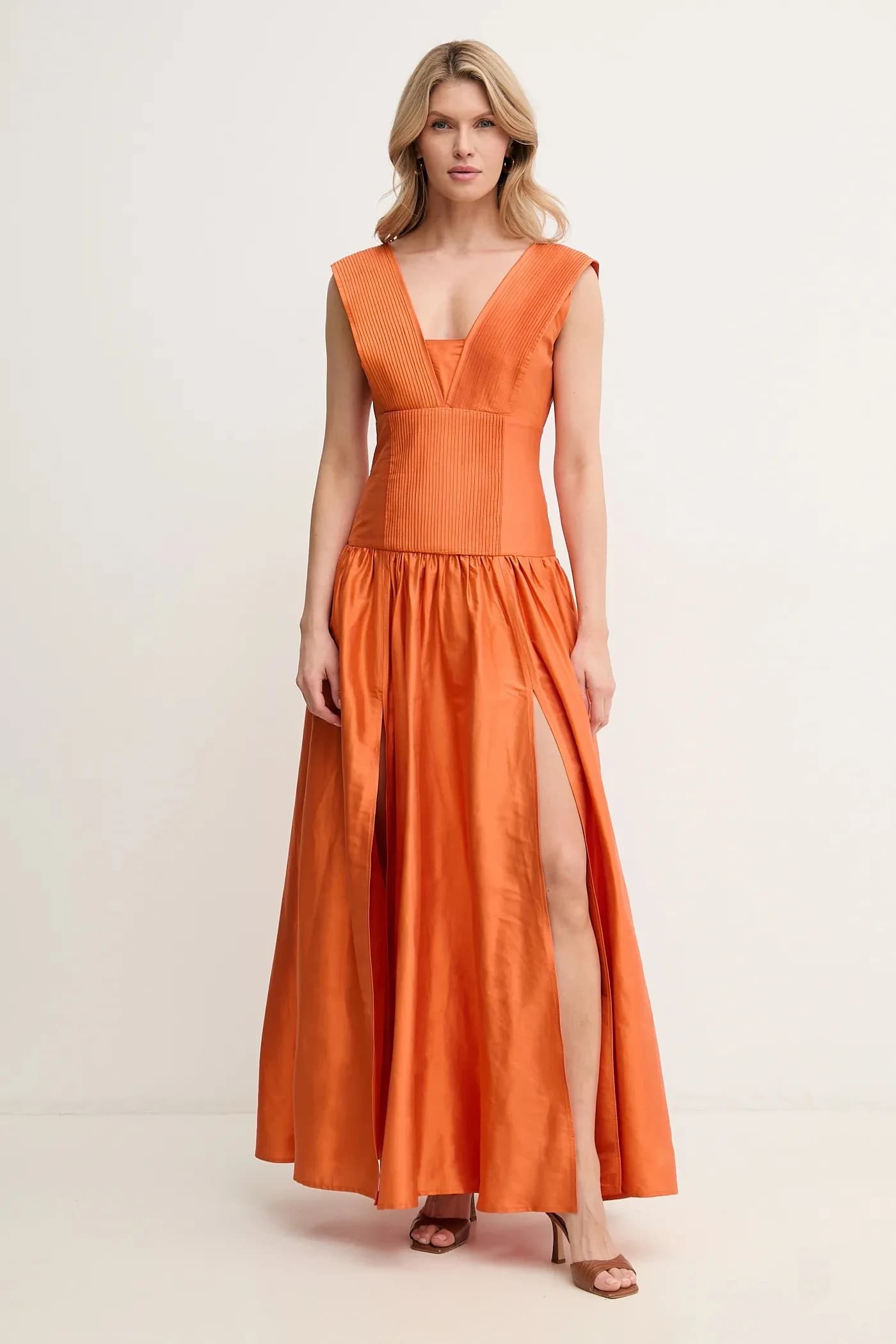 Шелковое платье