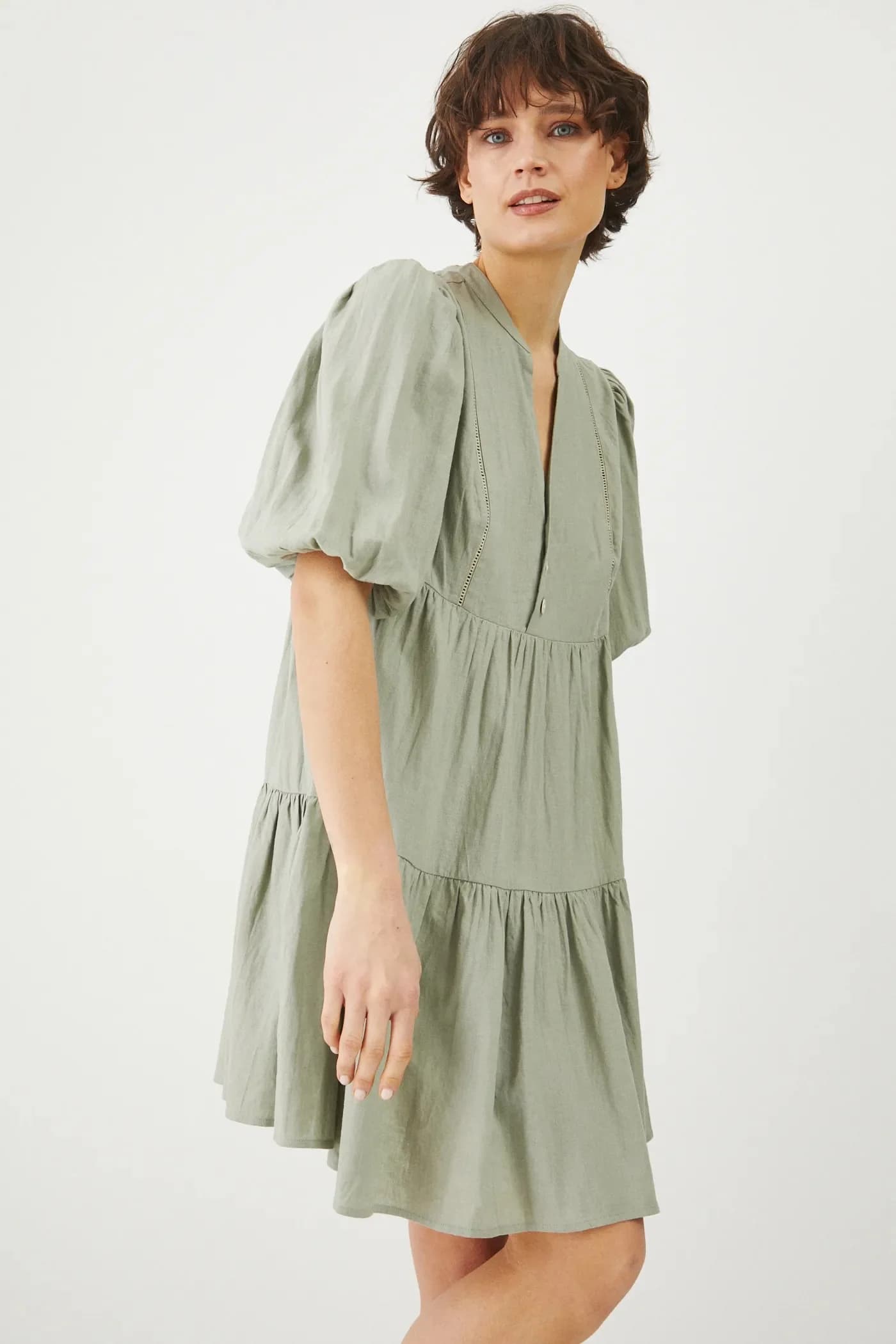 Льняное платье