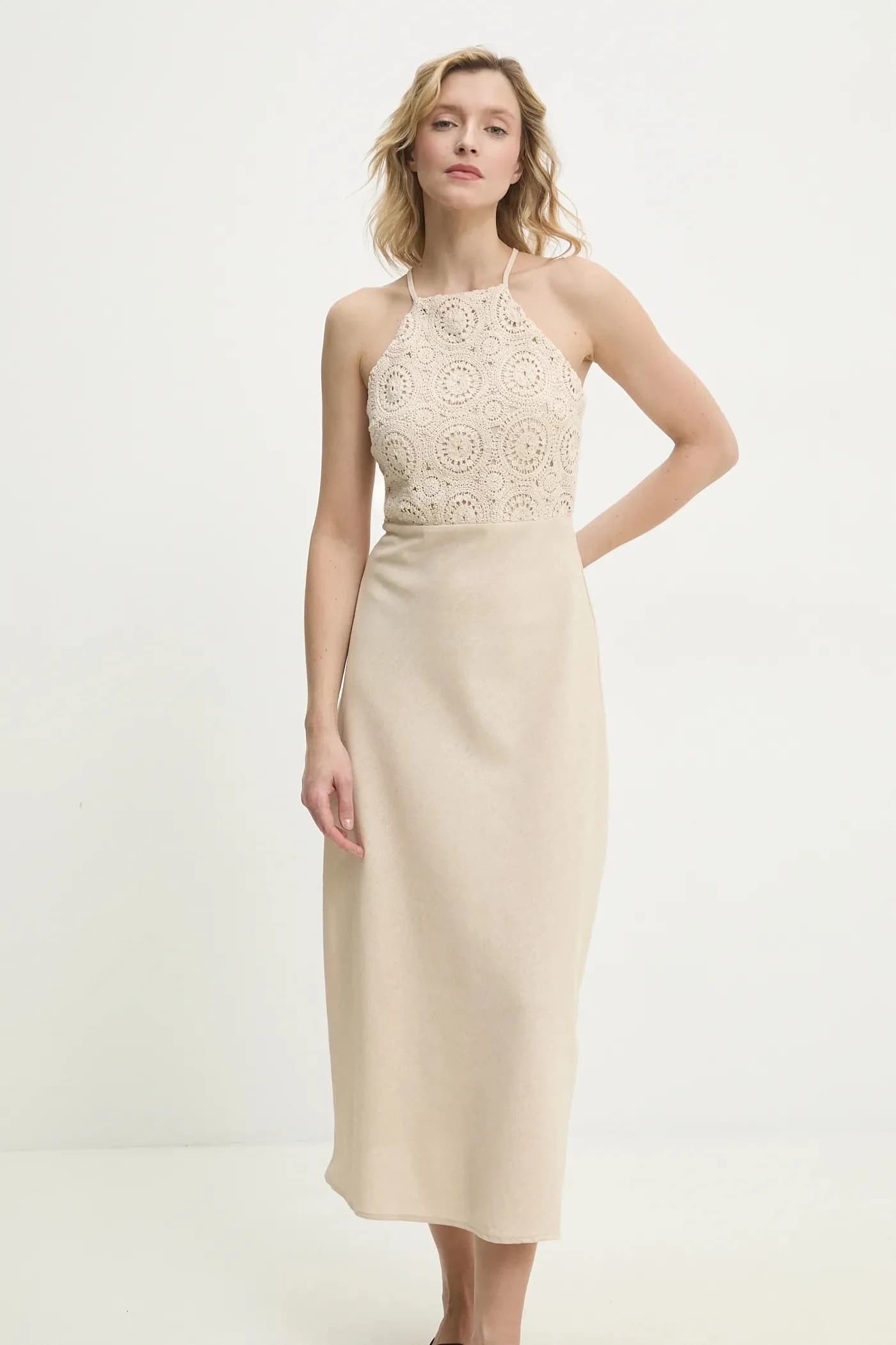 Льняное платье