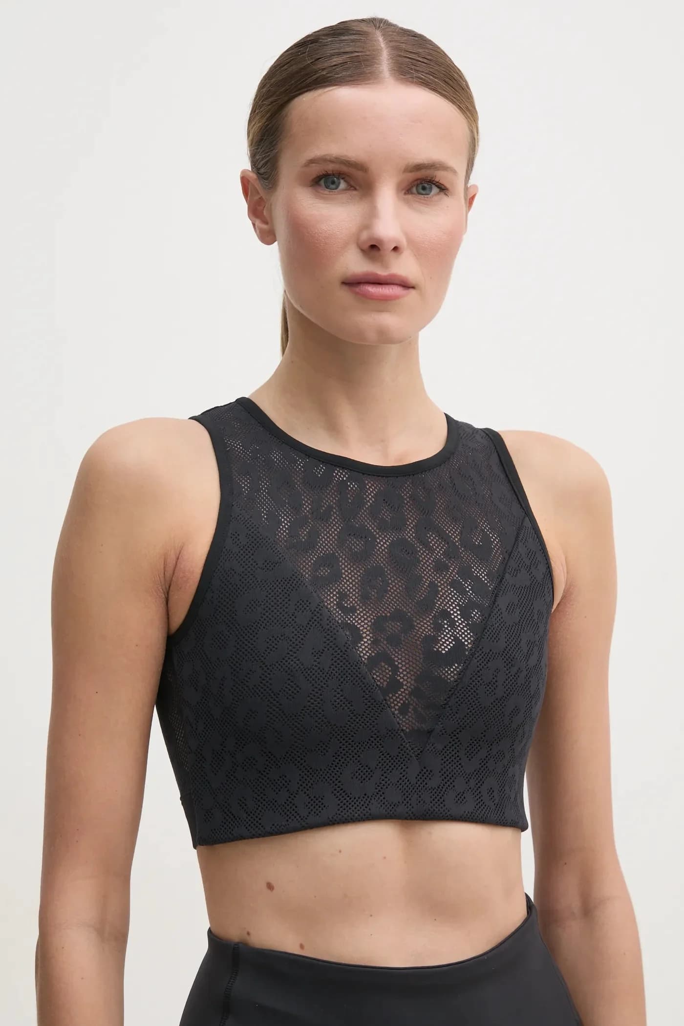 Тренировочный топ