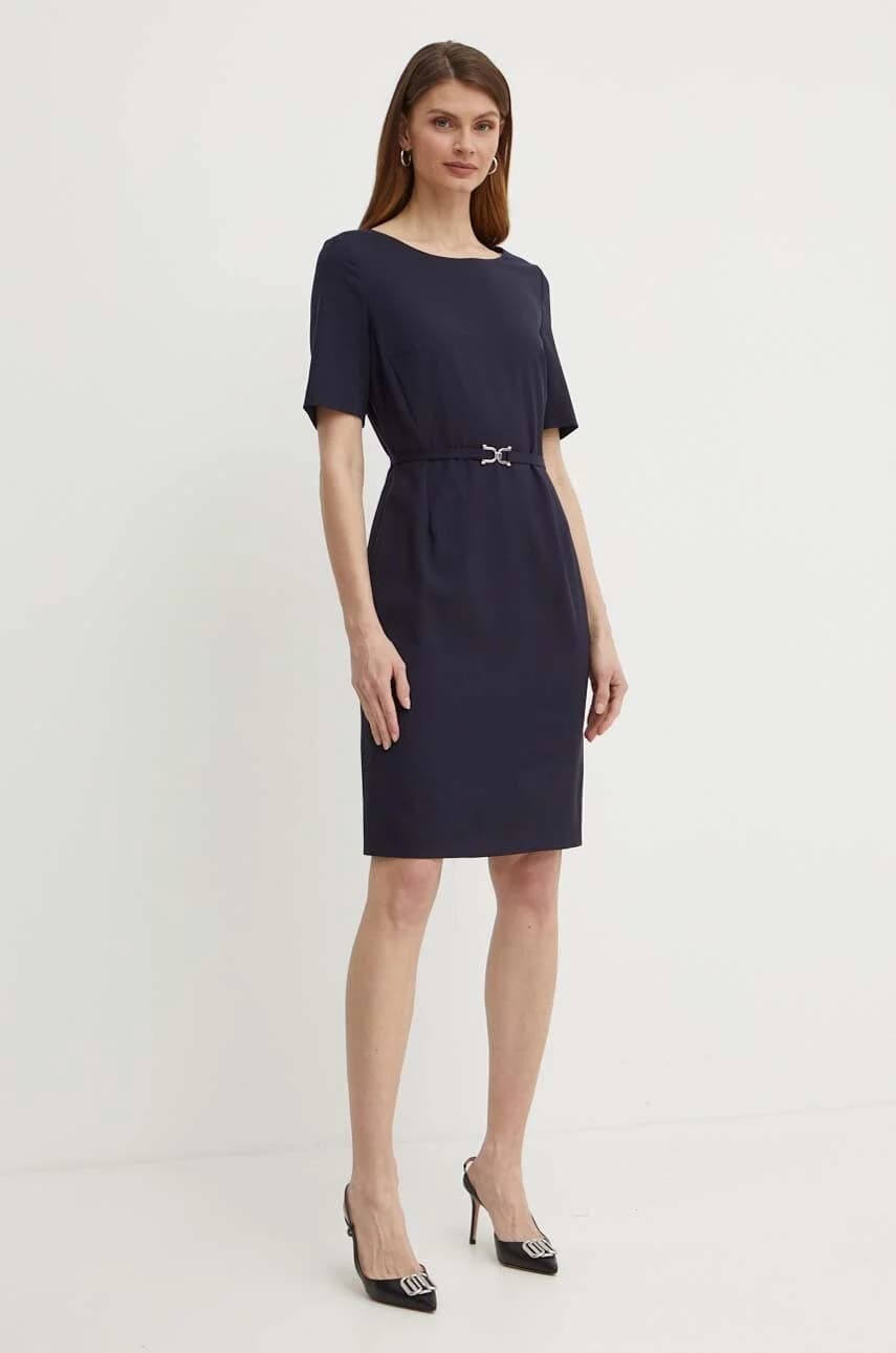 Шерстяное платье