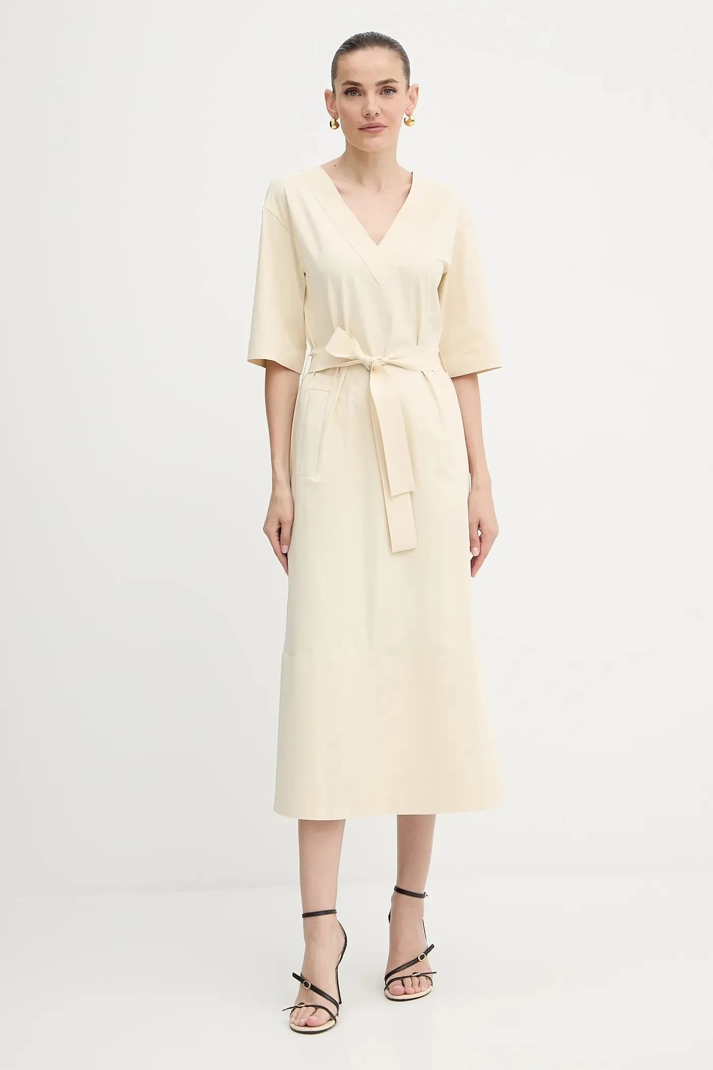 ОНАГРО платье