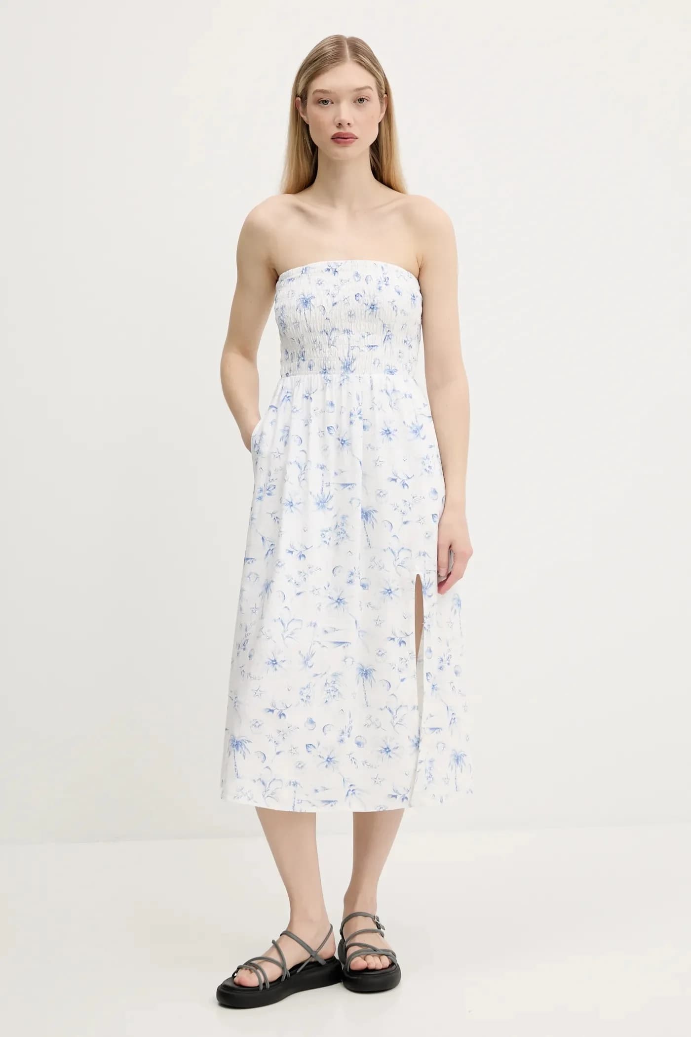 Льняное платье