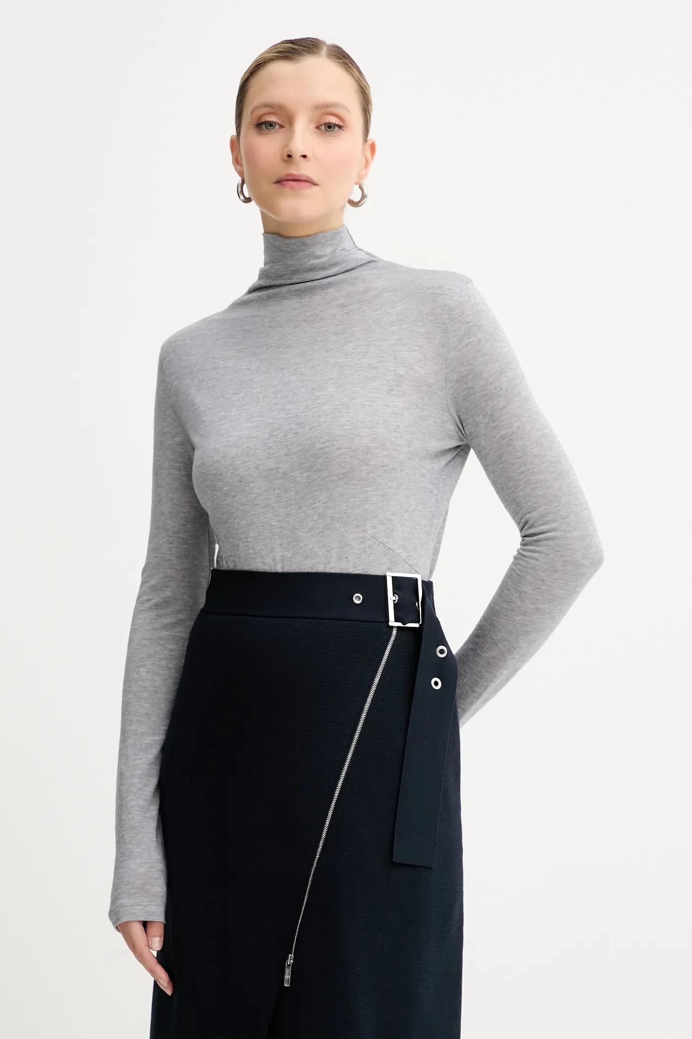 Лонгслив с добавлением шерсти Elavu.