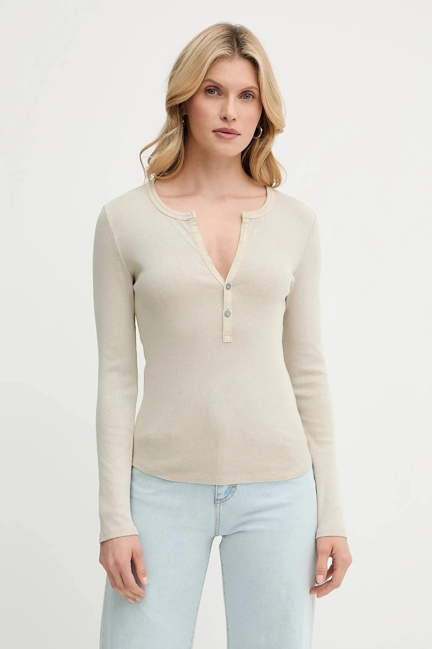 Необработанный длинный рукав