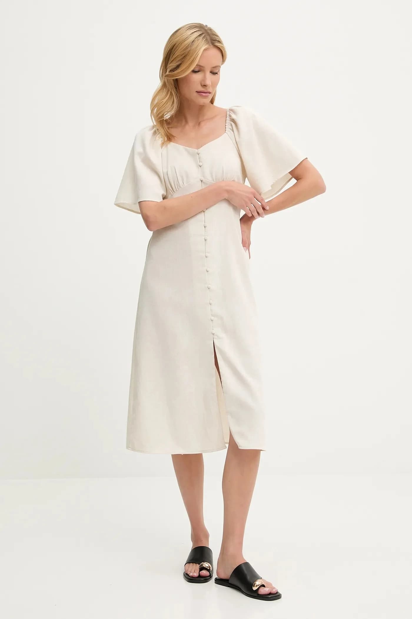 Льняное платье