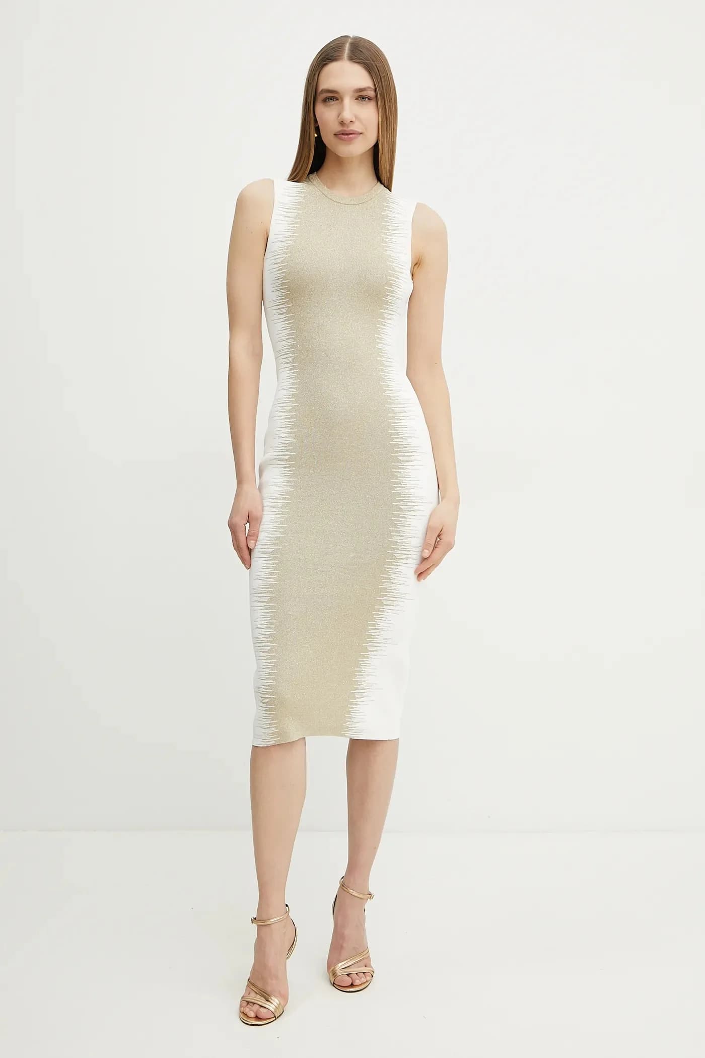 Рубиновое платье