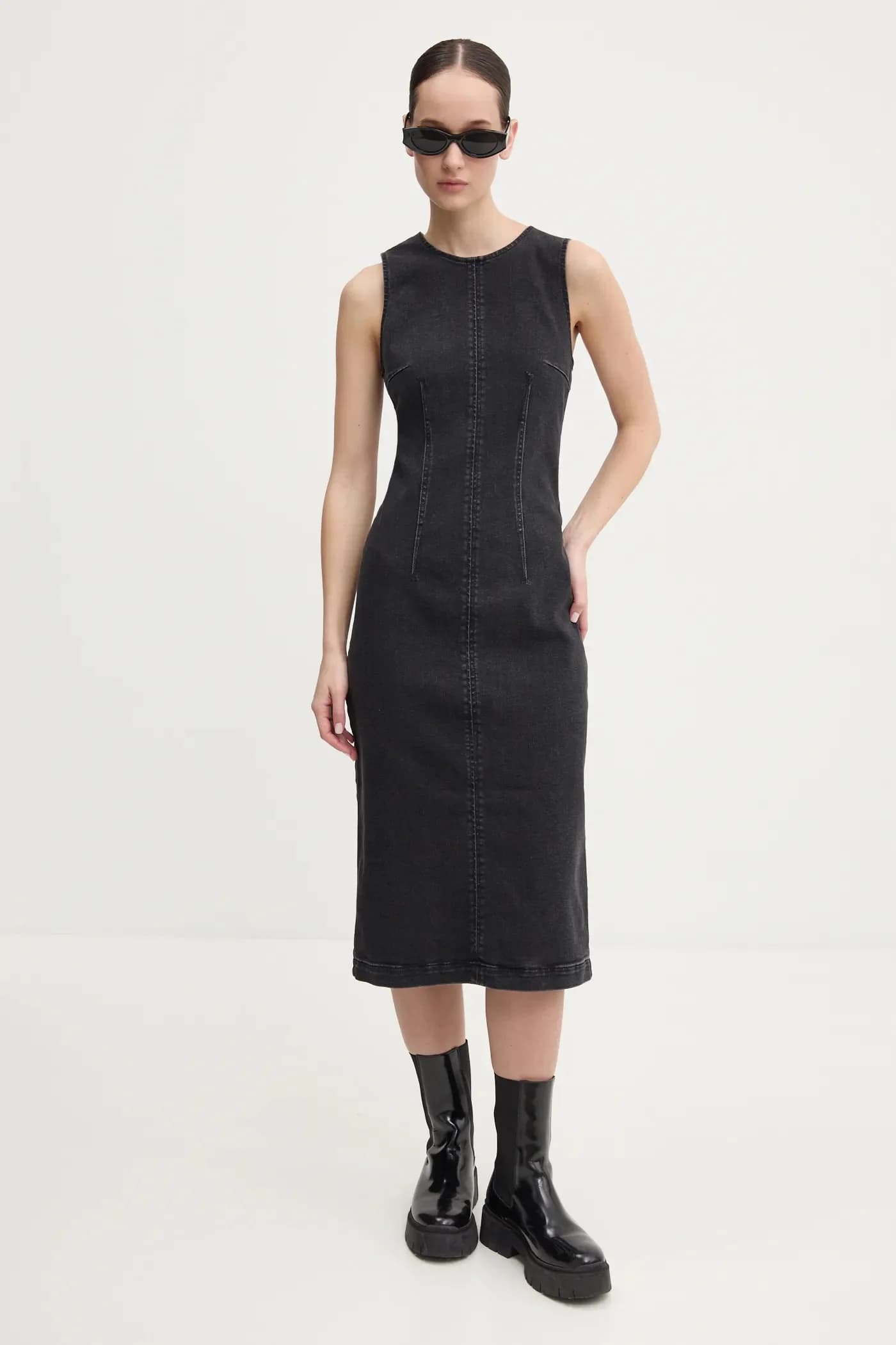 Джинсовое платье