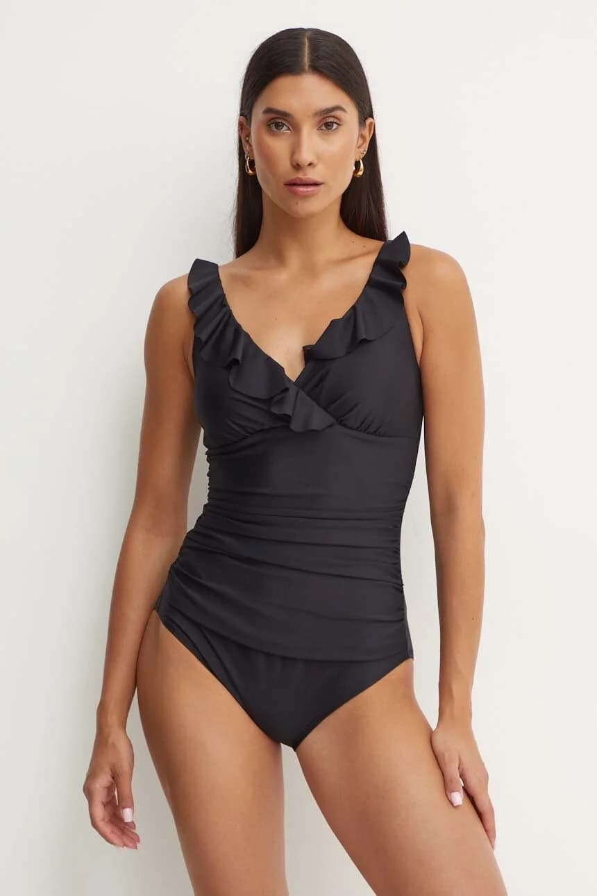 Цельный купальник