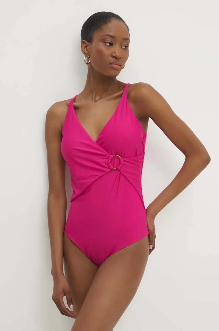 Цельный купальник