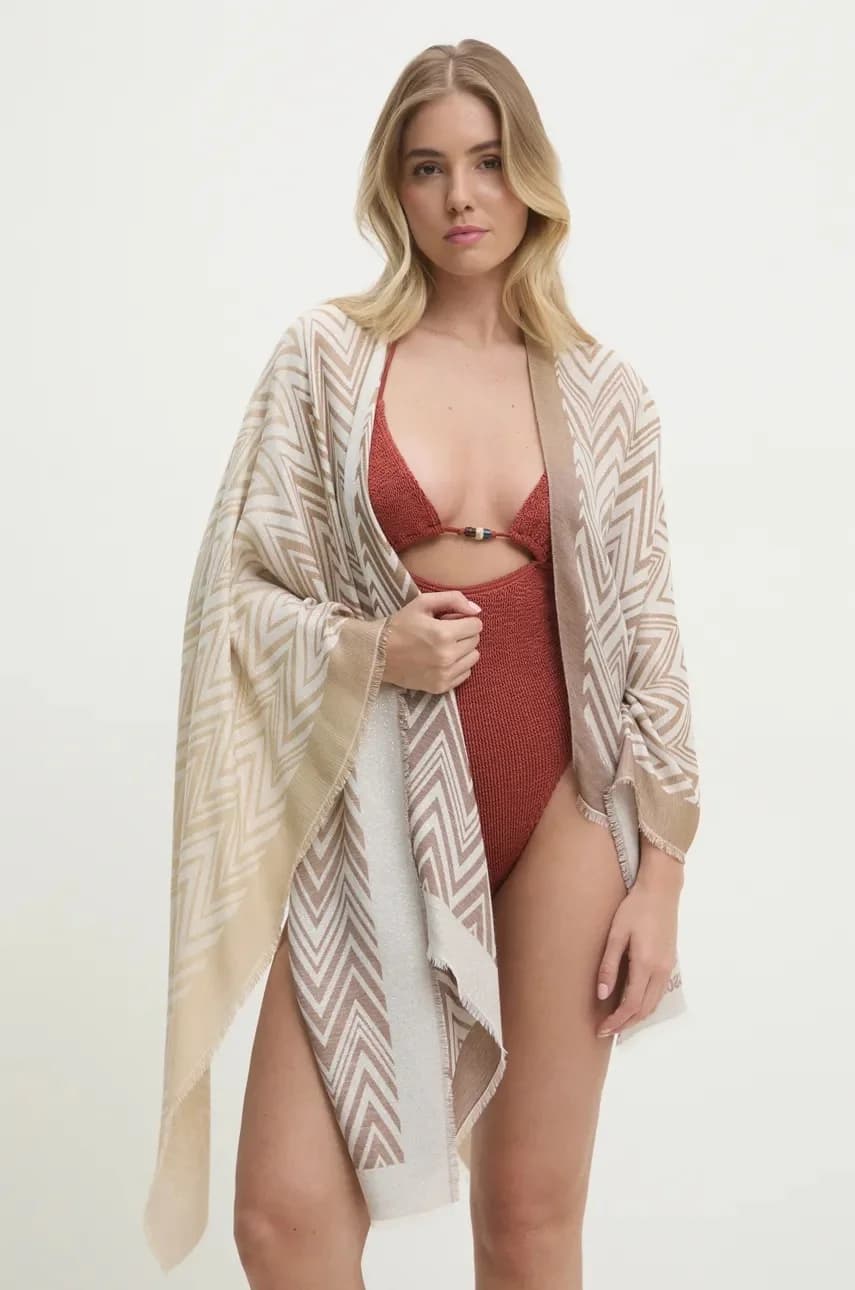 Пляжное прикрытие