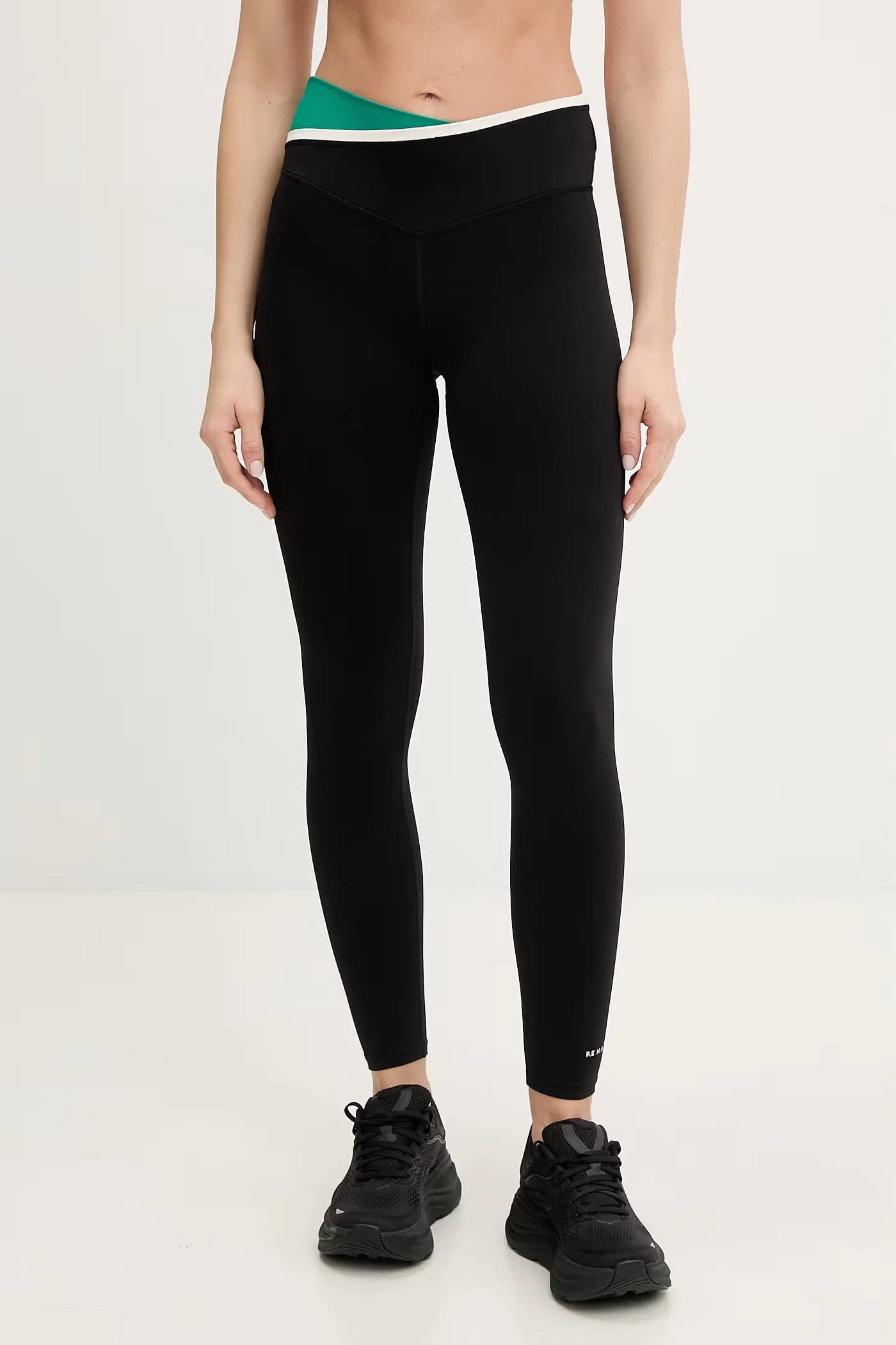 Леггинсы статусные тренировочные