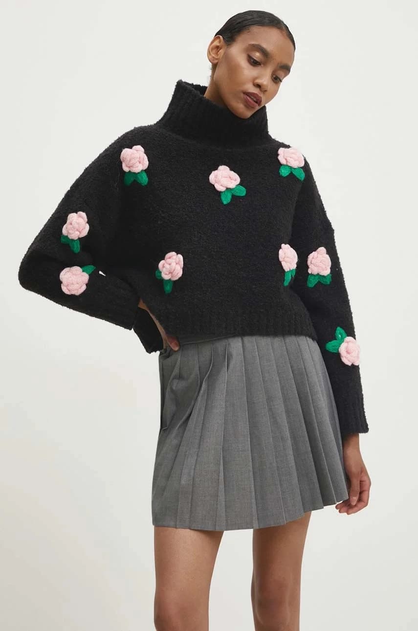 Свитер из смесовой шерсти