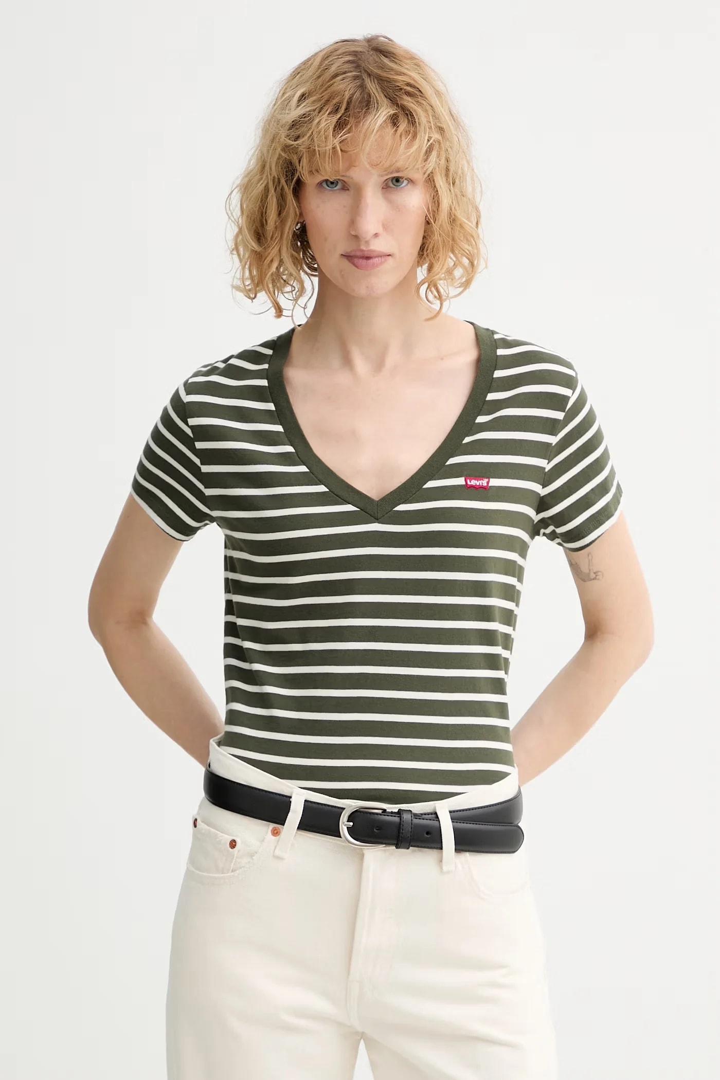 Хлопковая футболка PERFECT VNECK