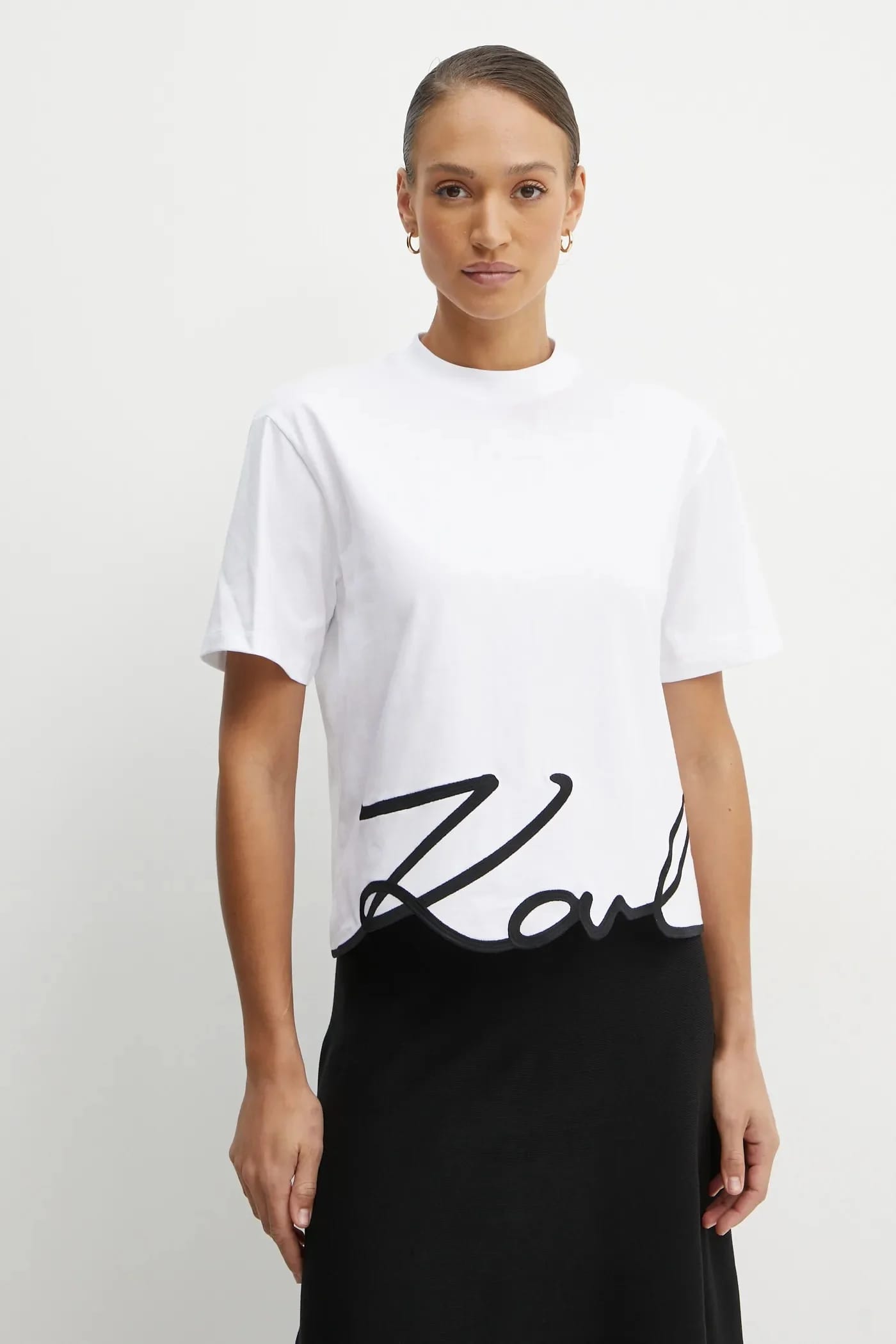Хлопковая футболка KARL SIGNATURE белая для женщин