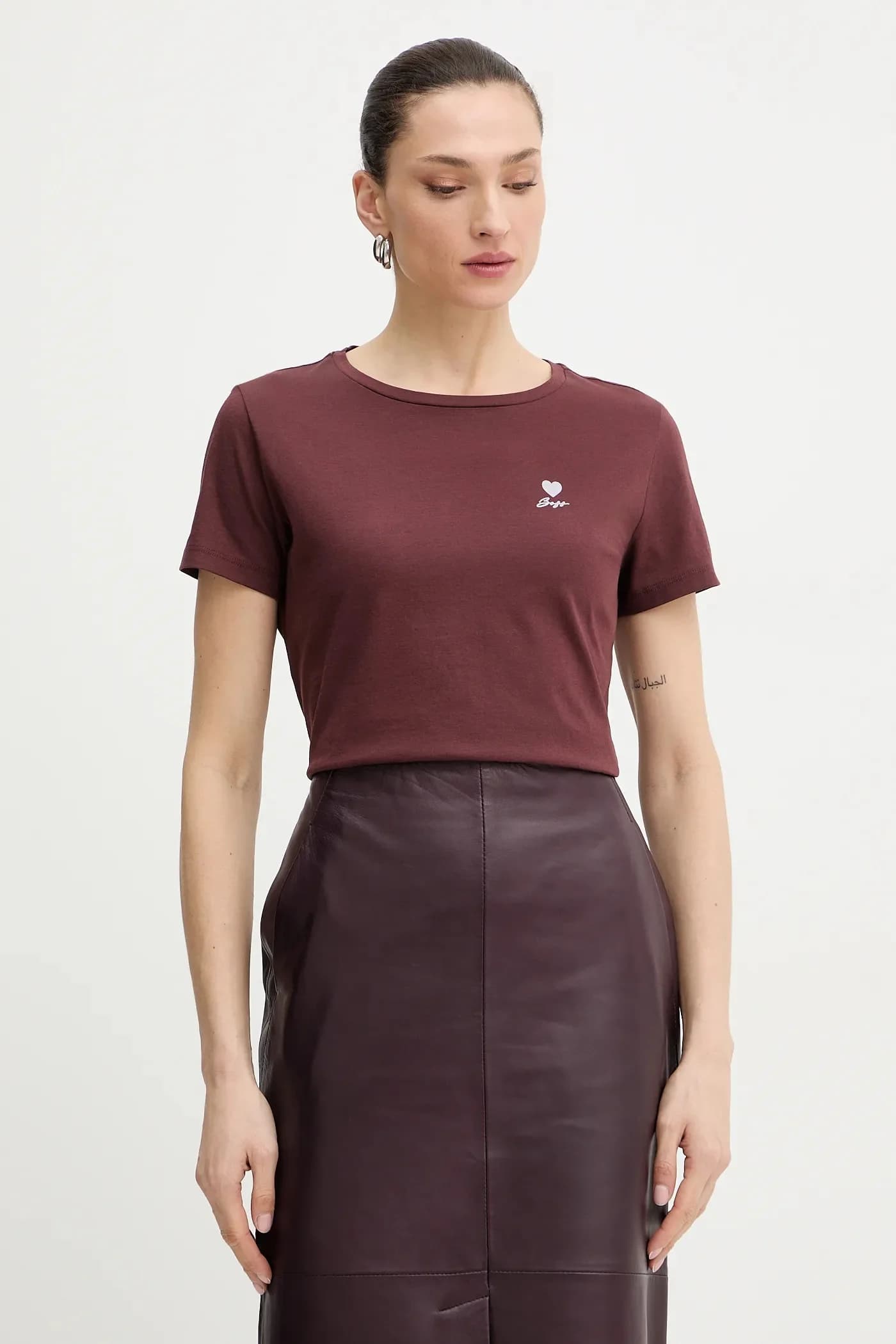 Хлопковая футболка C Elove 1