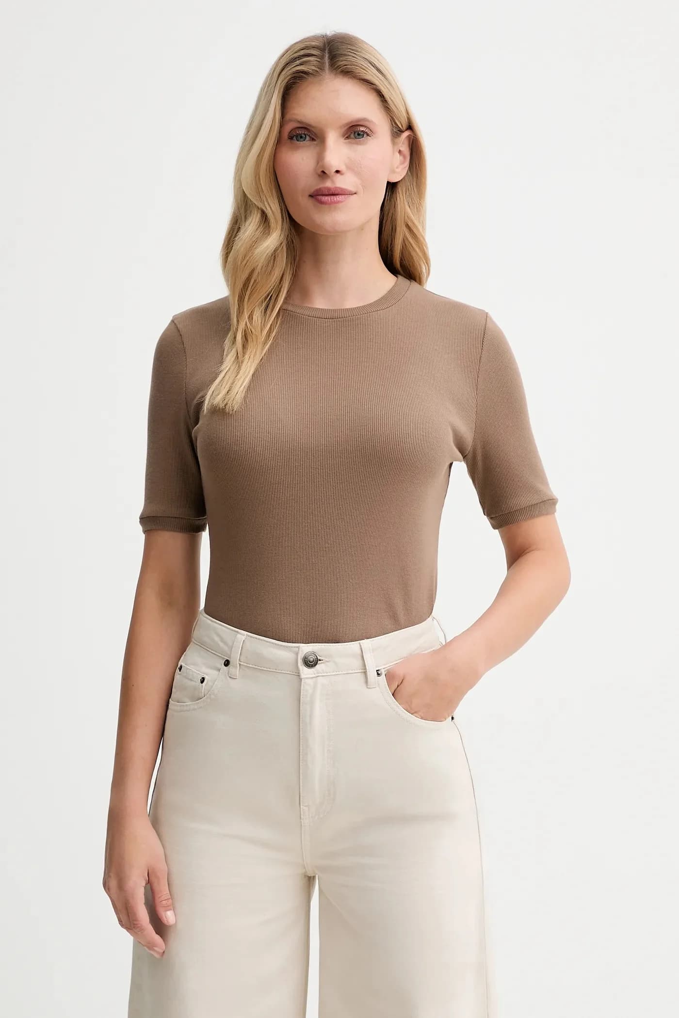 Футболка МУУВ. xAnswear