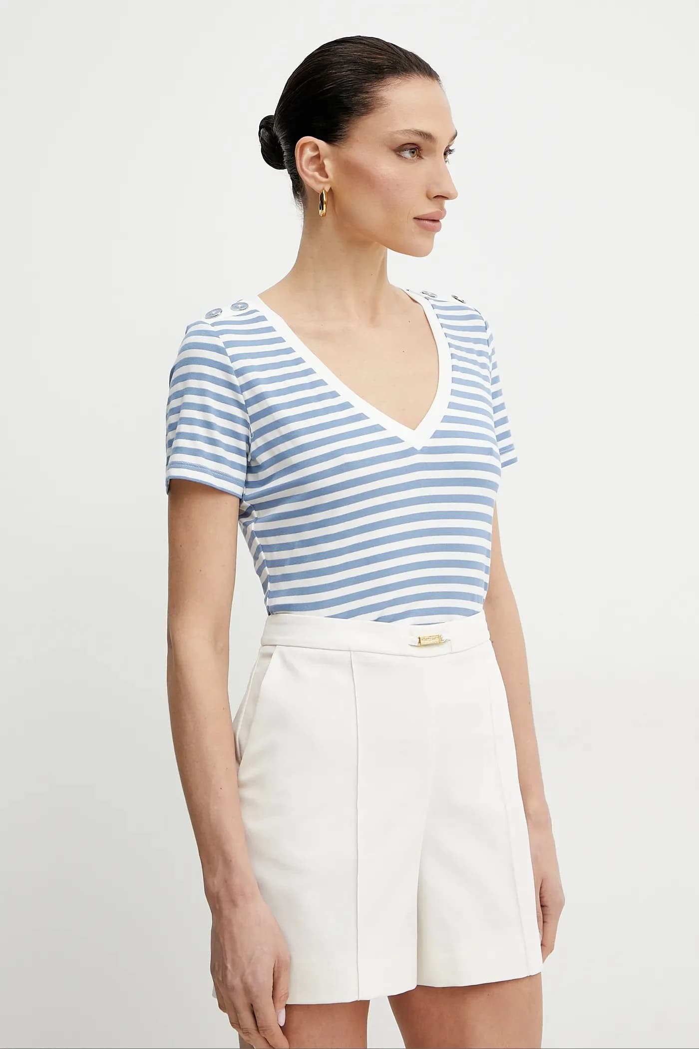 ДИНА футболка