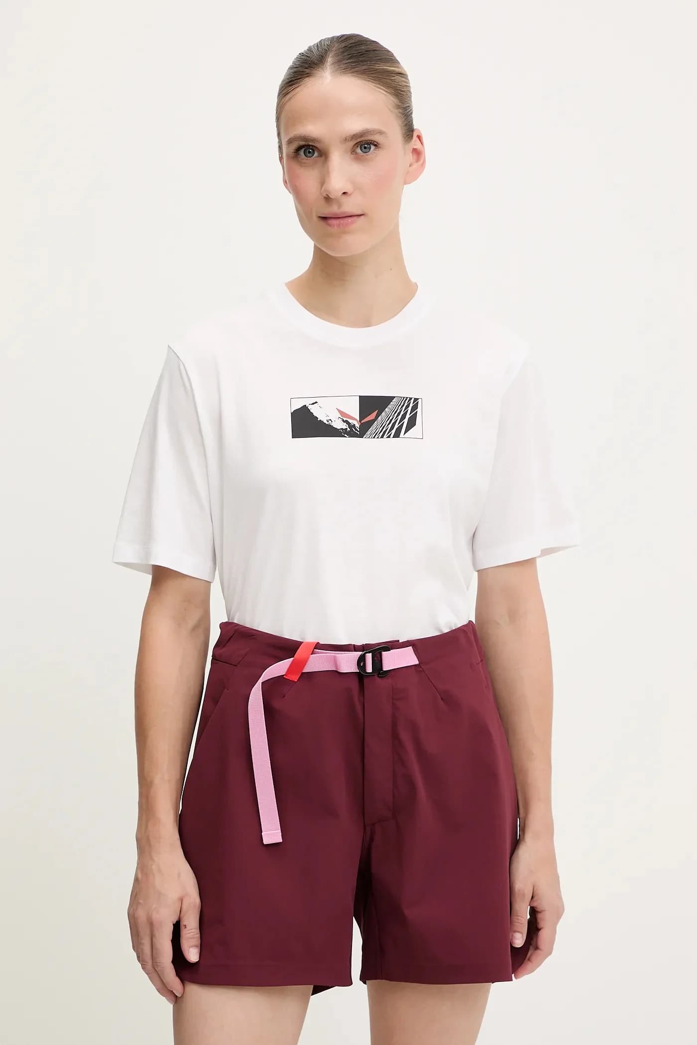 Свободная спортивная футболка Eagle Hybrid