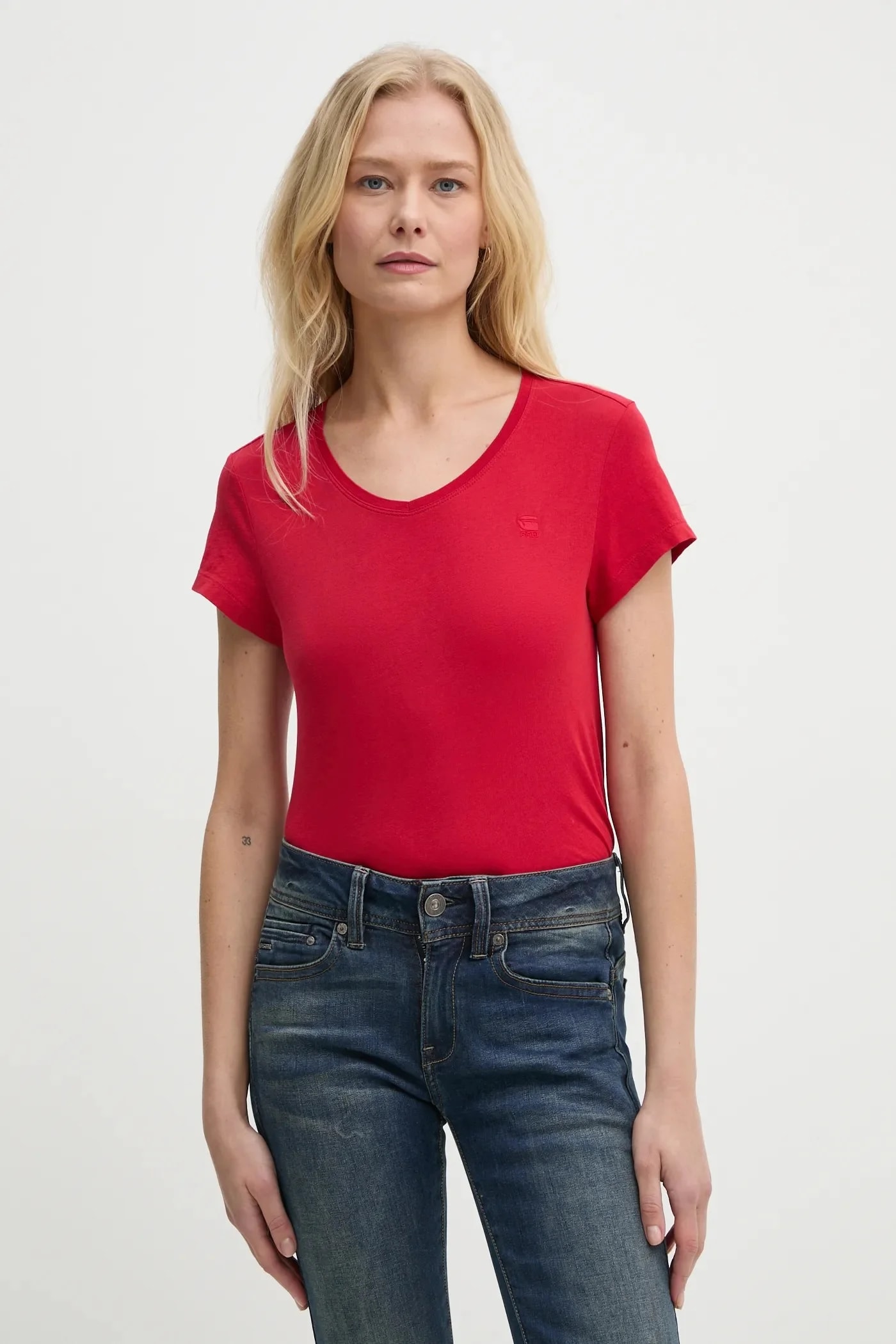 Футболка из сырого хлопка Eyben slim v t 2.0 красная для женщин