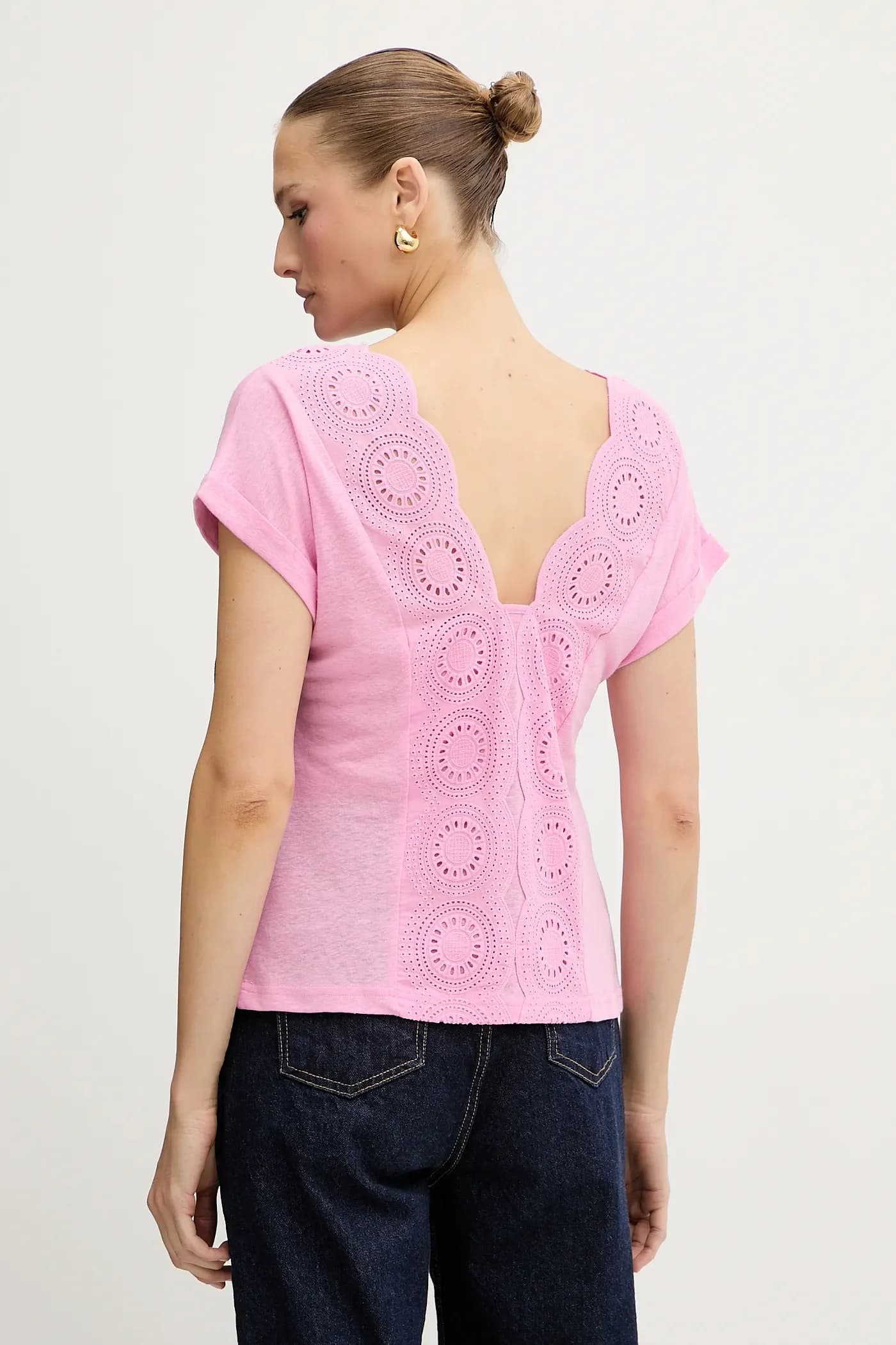 Футболка из смесового льна