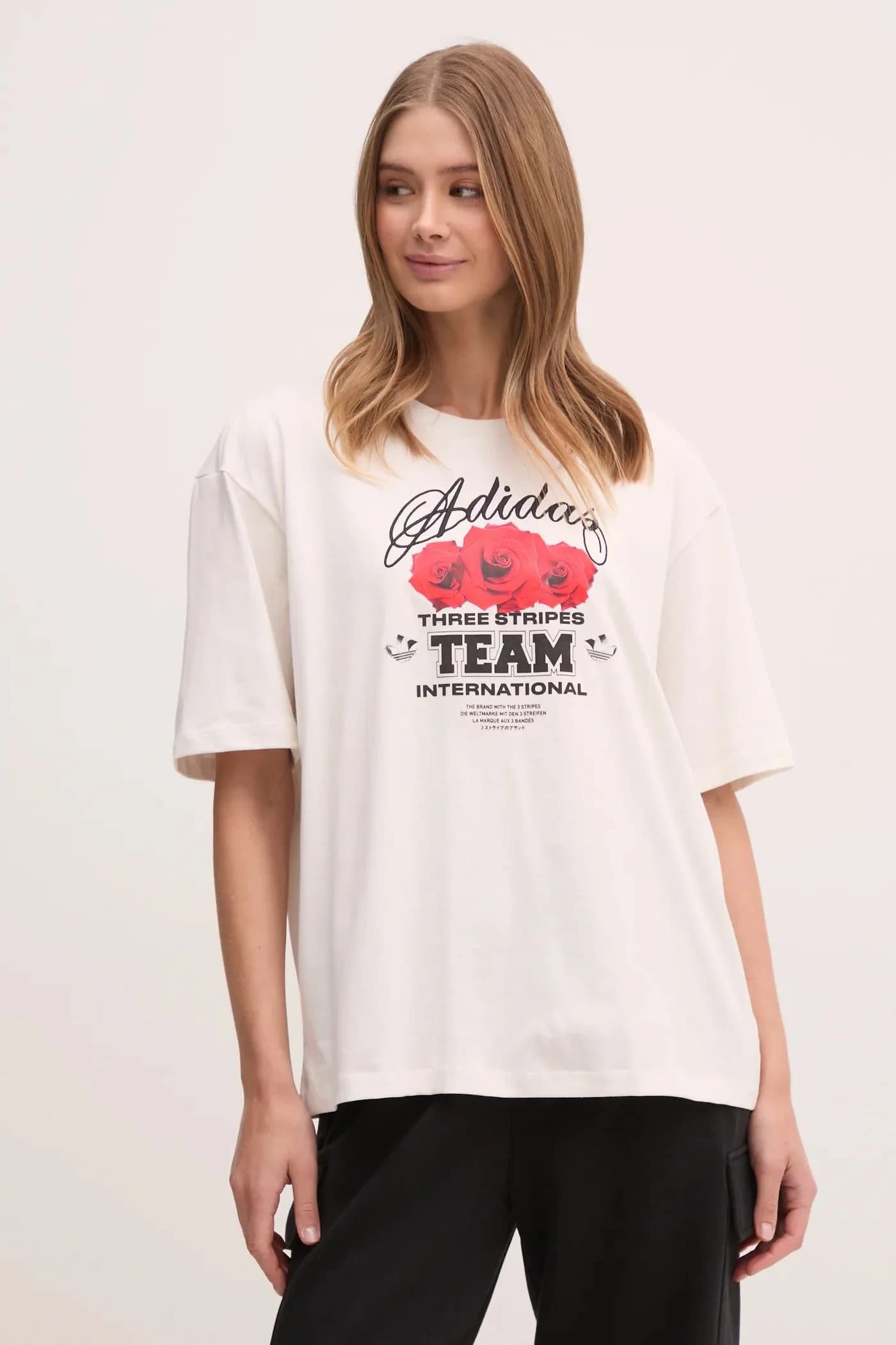 ЦВЕТОЧНАЯ ФУТБОЛКА