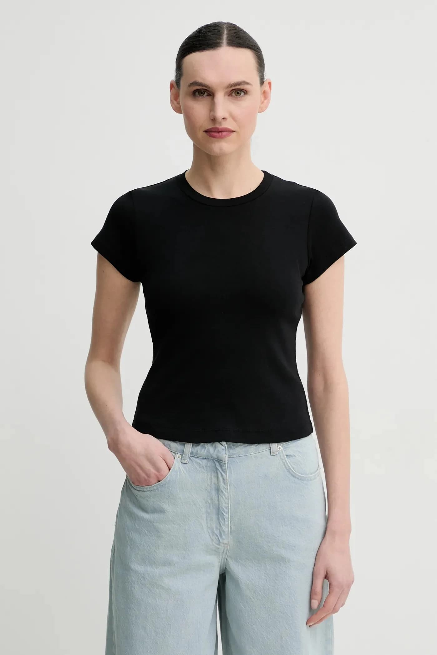 Хлопковая футболка Avery